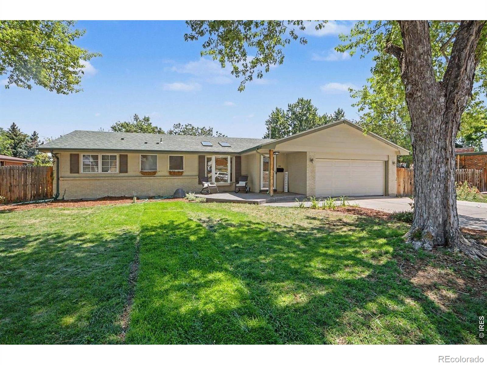 700 S Arbutus ST, Lakewood, CO 80228