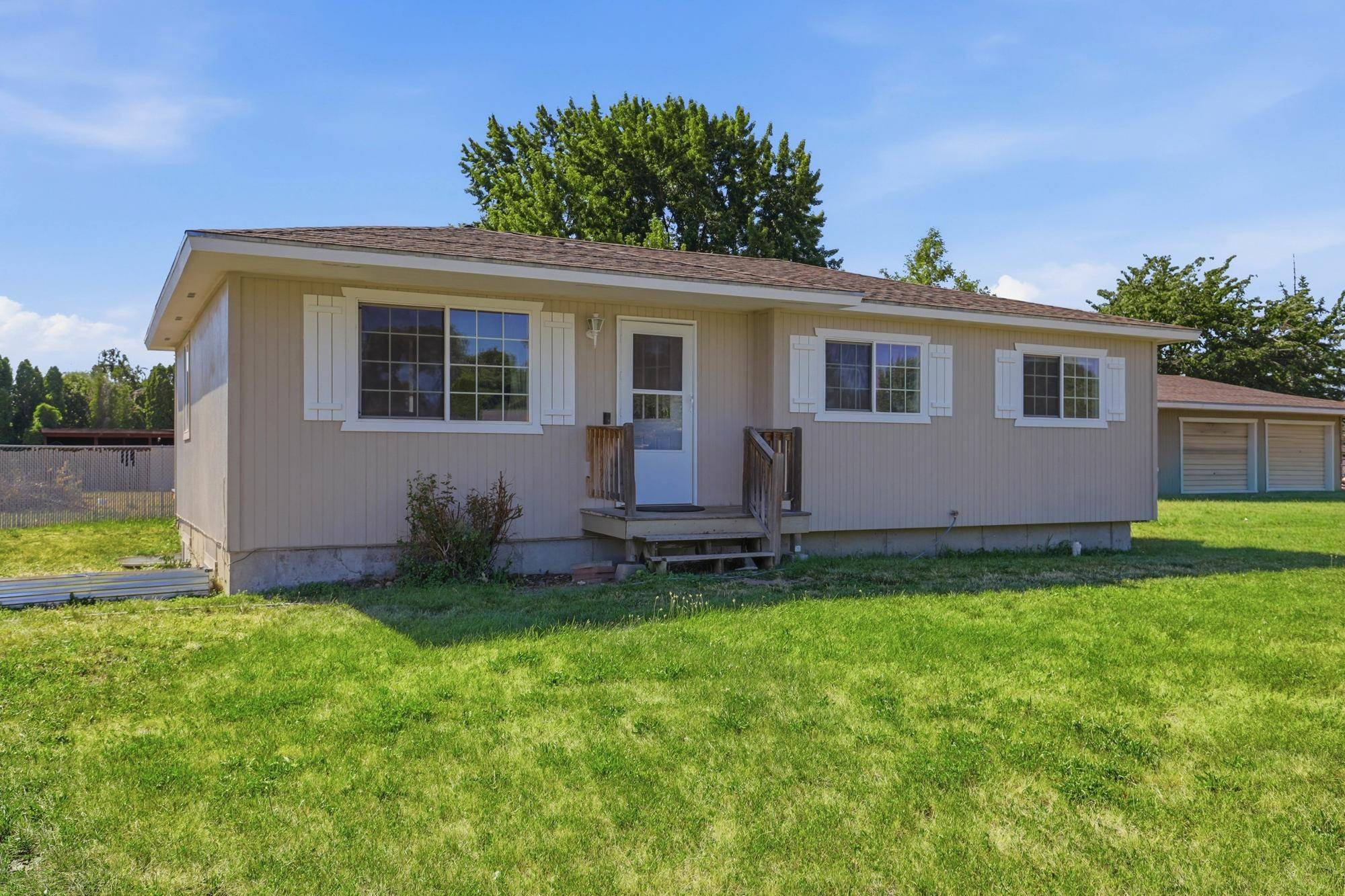 2809 N JOHNSON Ct, Spokane Valley, WA 99206