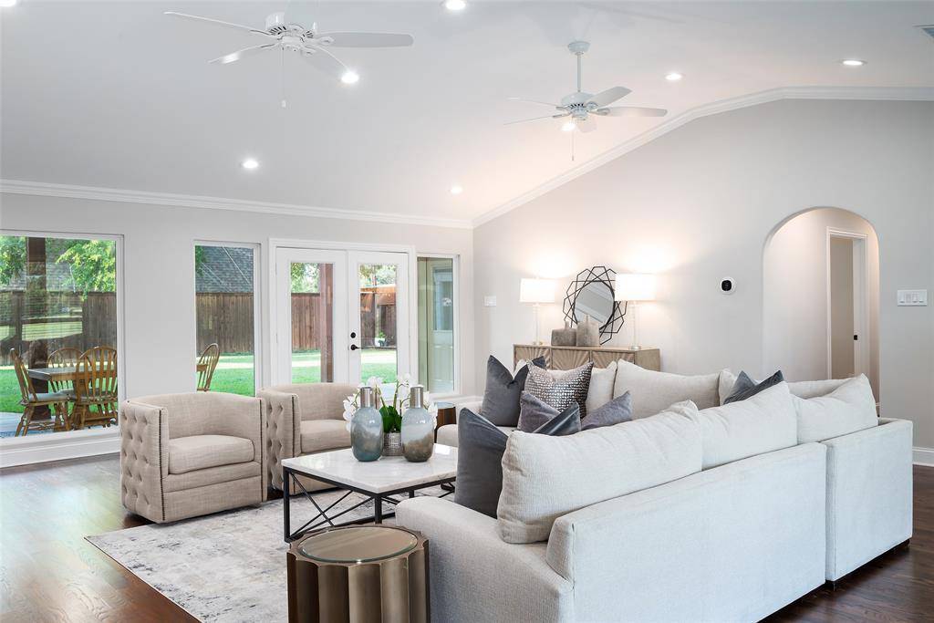 3867 Beutel Court, Dallas, TX 75229
