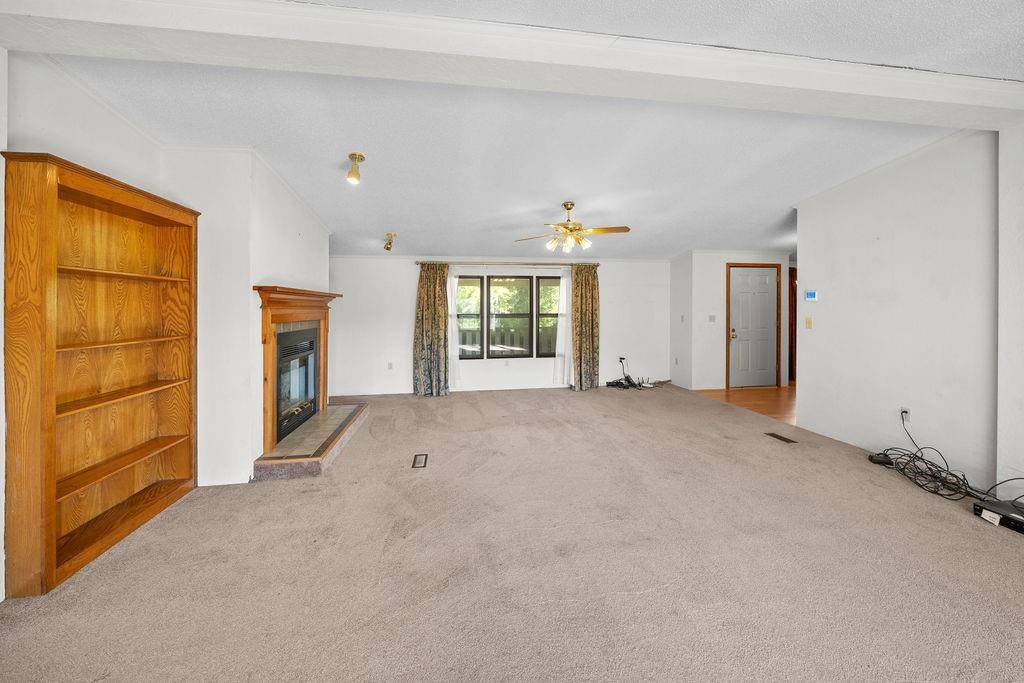 662 County Road 2325, Mineola, TX 75773