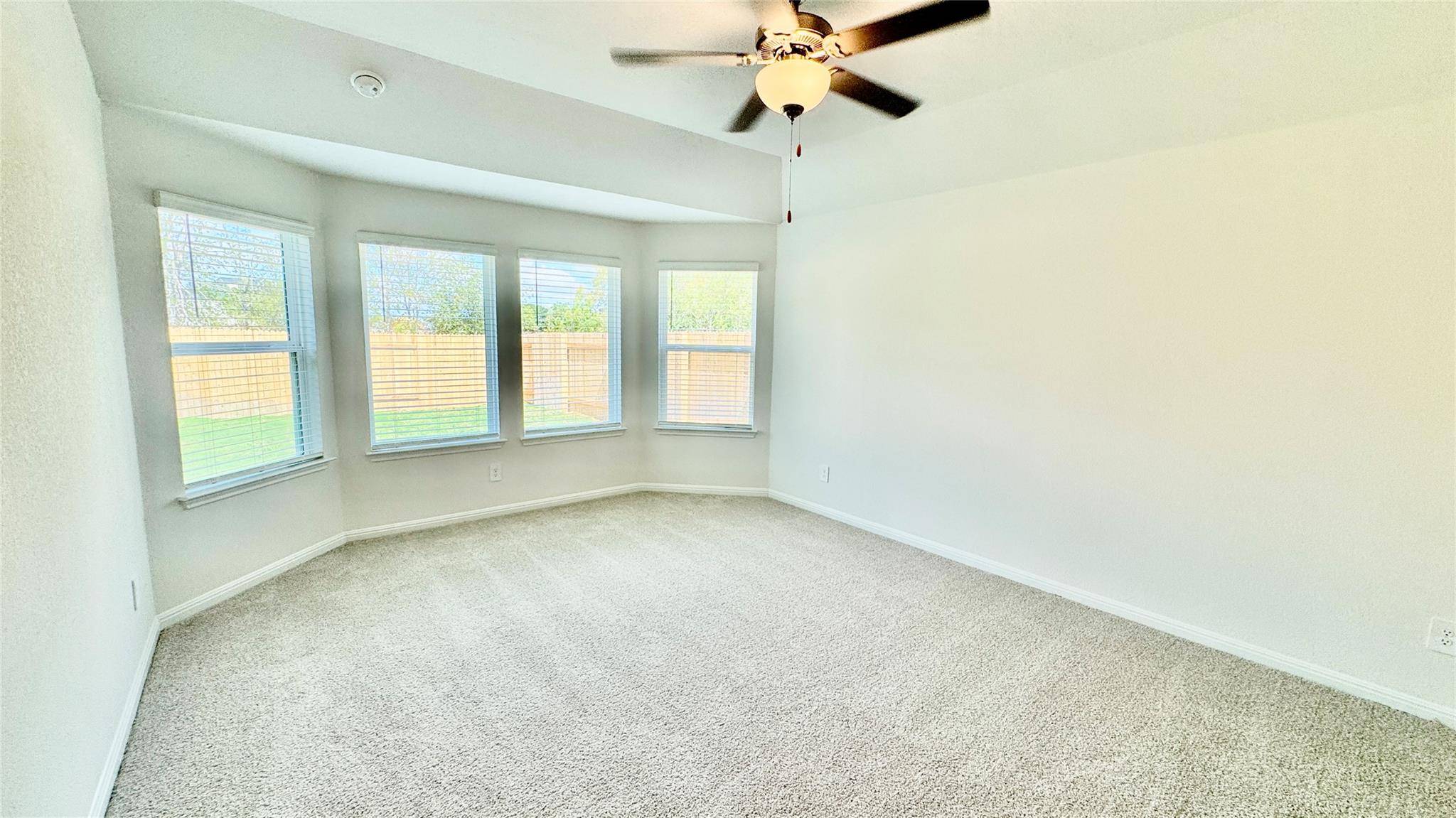 156 Coopers Hawk CRST, Cedar Creek, TX 78612