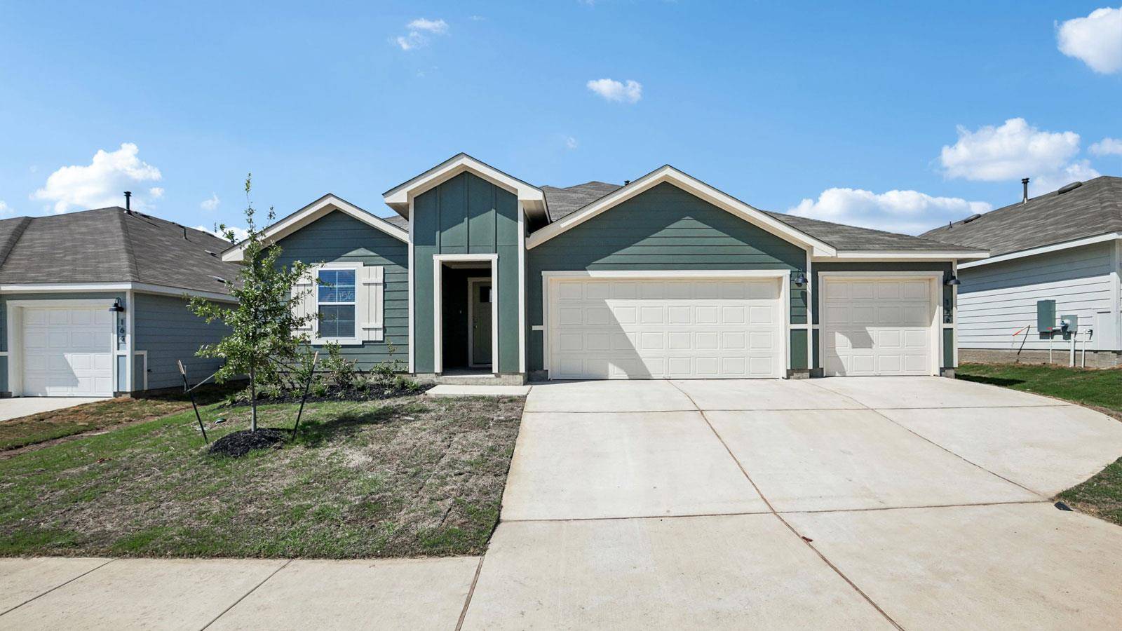 156 Gilmer LN, Buda, TX 78610