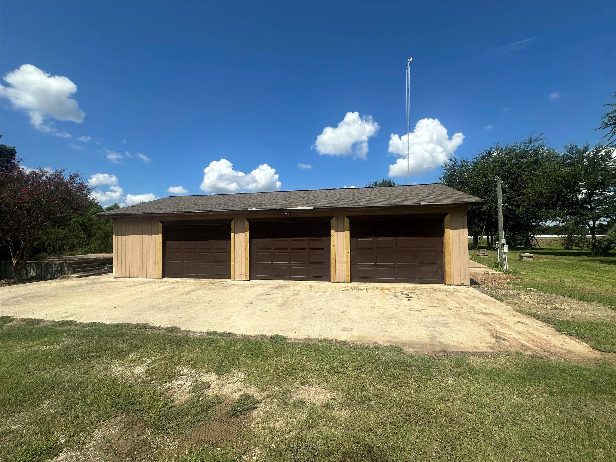 10100 Varisco LN, Bryan, TX 77807