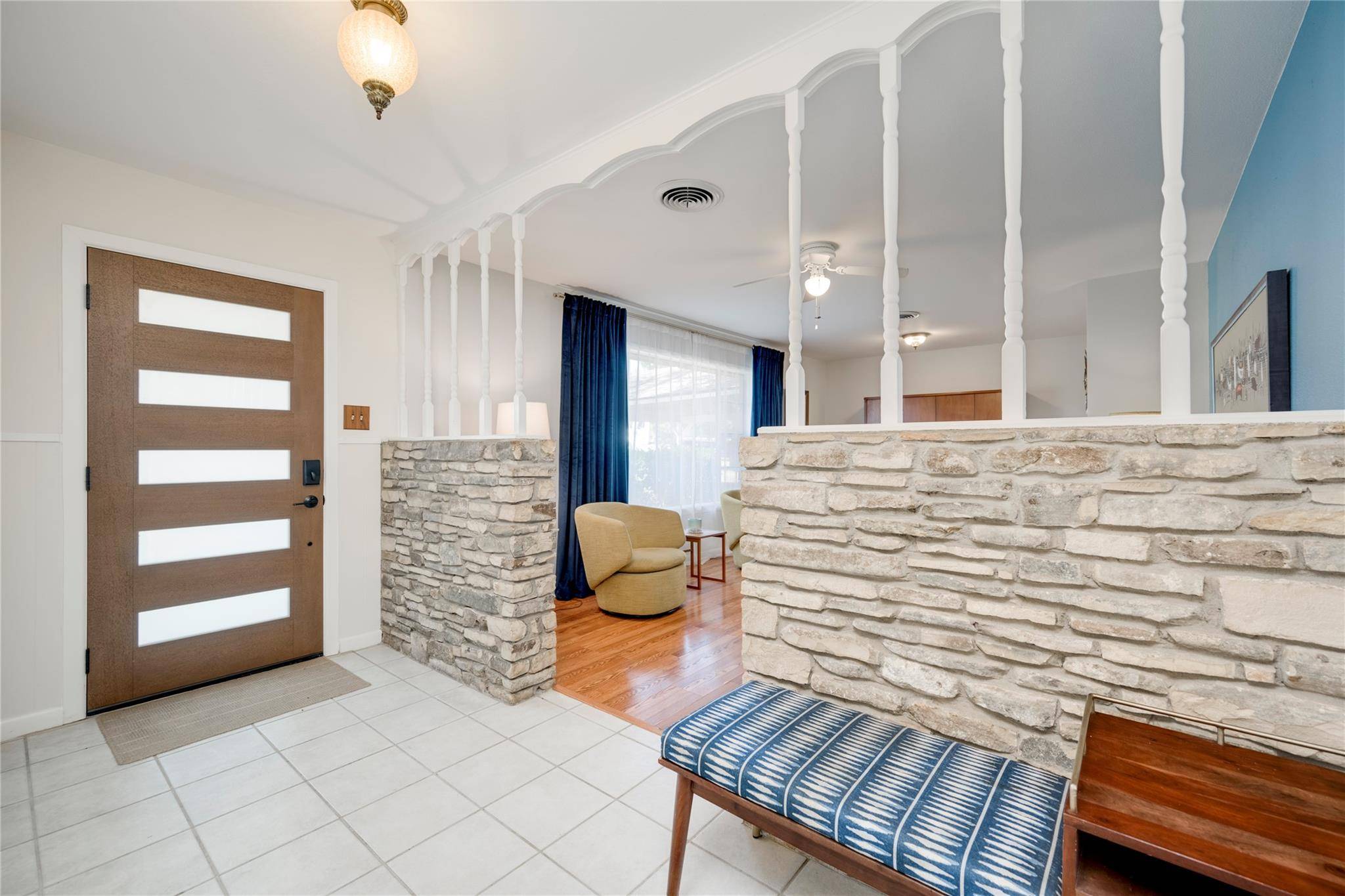 402 Suttles Ave, San Marcos, TX 78666