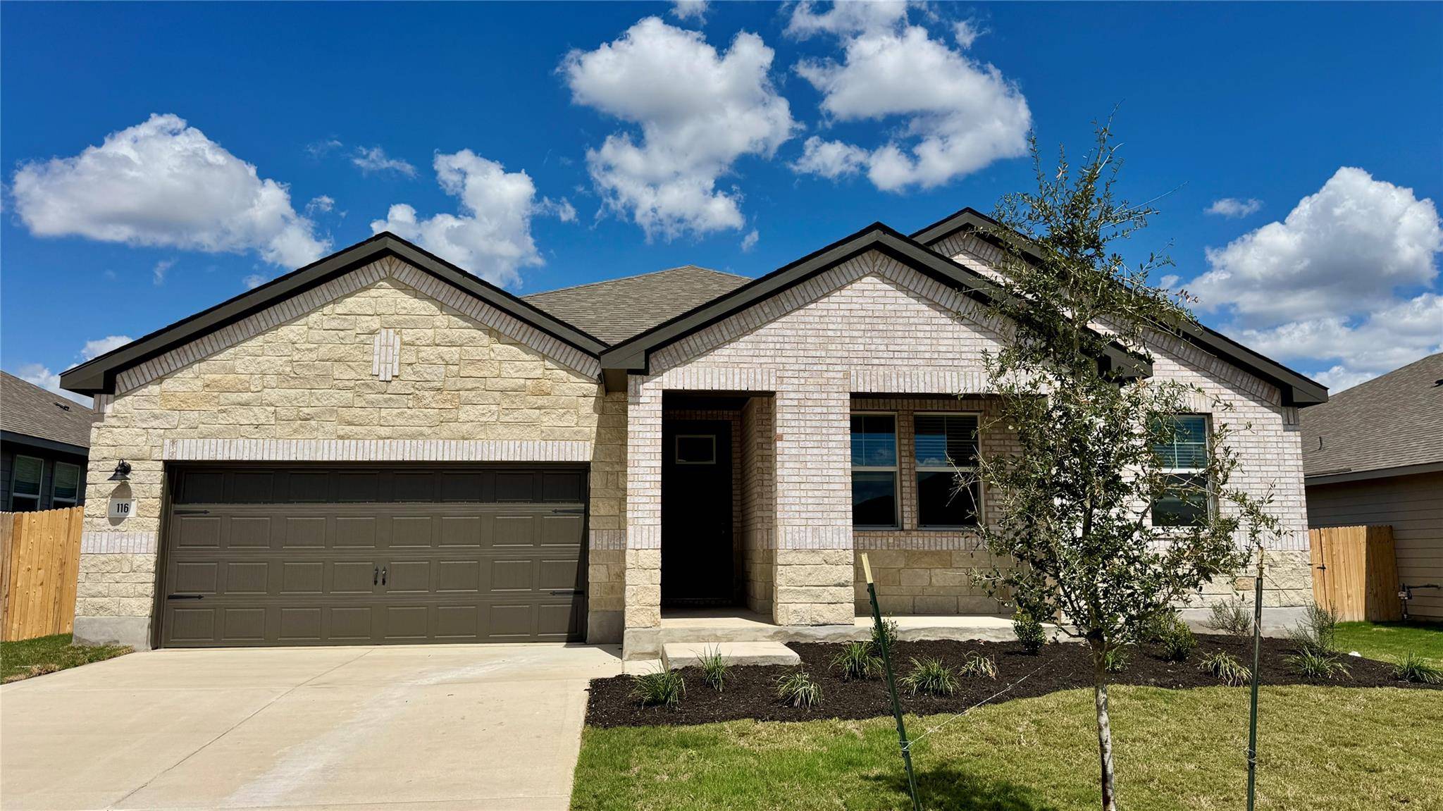 116 Pendleton DR, Kyle, TX 78640