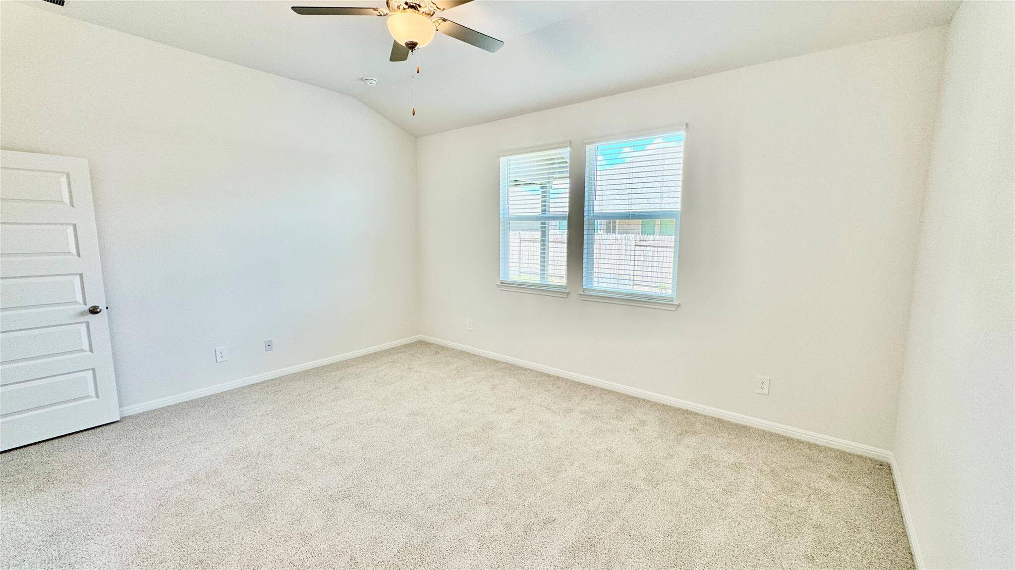 116 Pendleton DR, Kyle, TX 78640