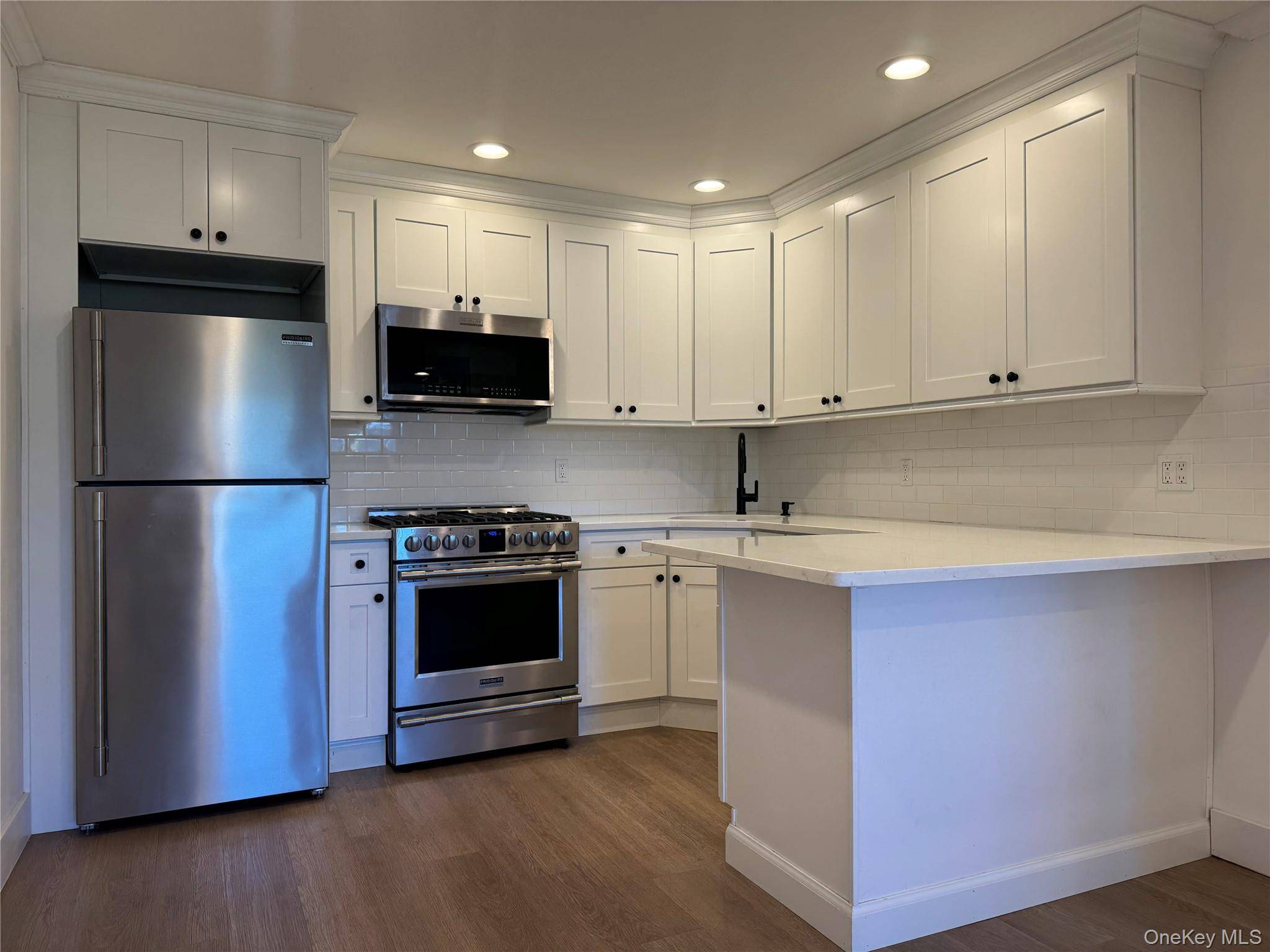126 E Main ST #B, Port Jefferson, NY 11777