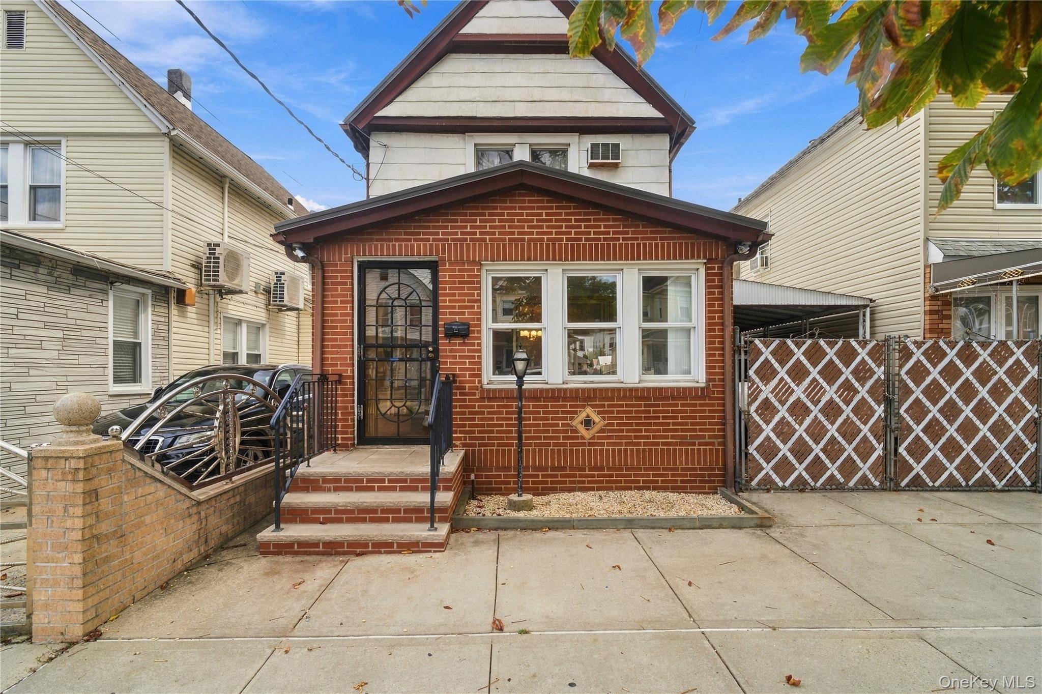 9413 108th ST, Richmond Hill, NY 11419