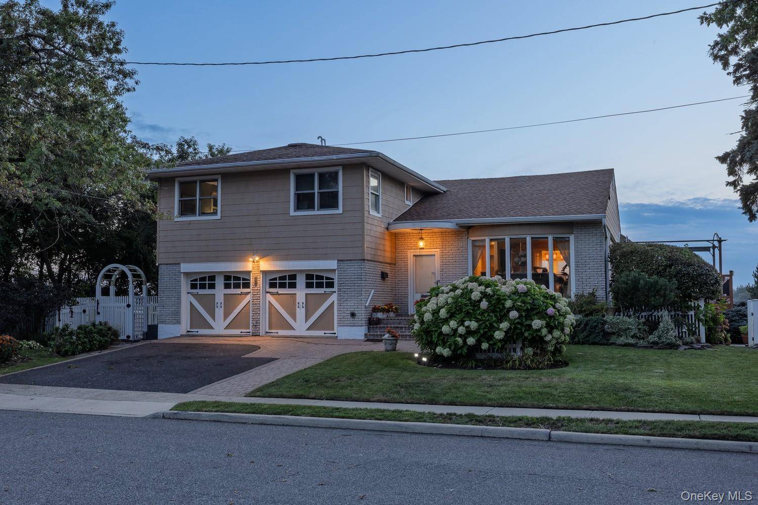 3224 Ann ST, Baldwin, NY 11510