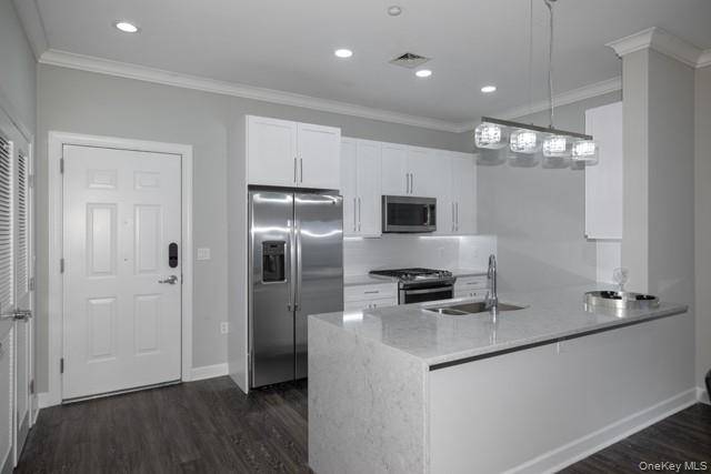 180 Atlantic AVE #E308, Farmingdale, NY 11735