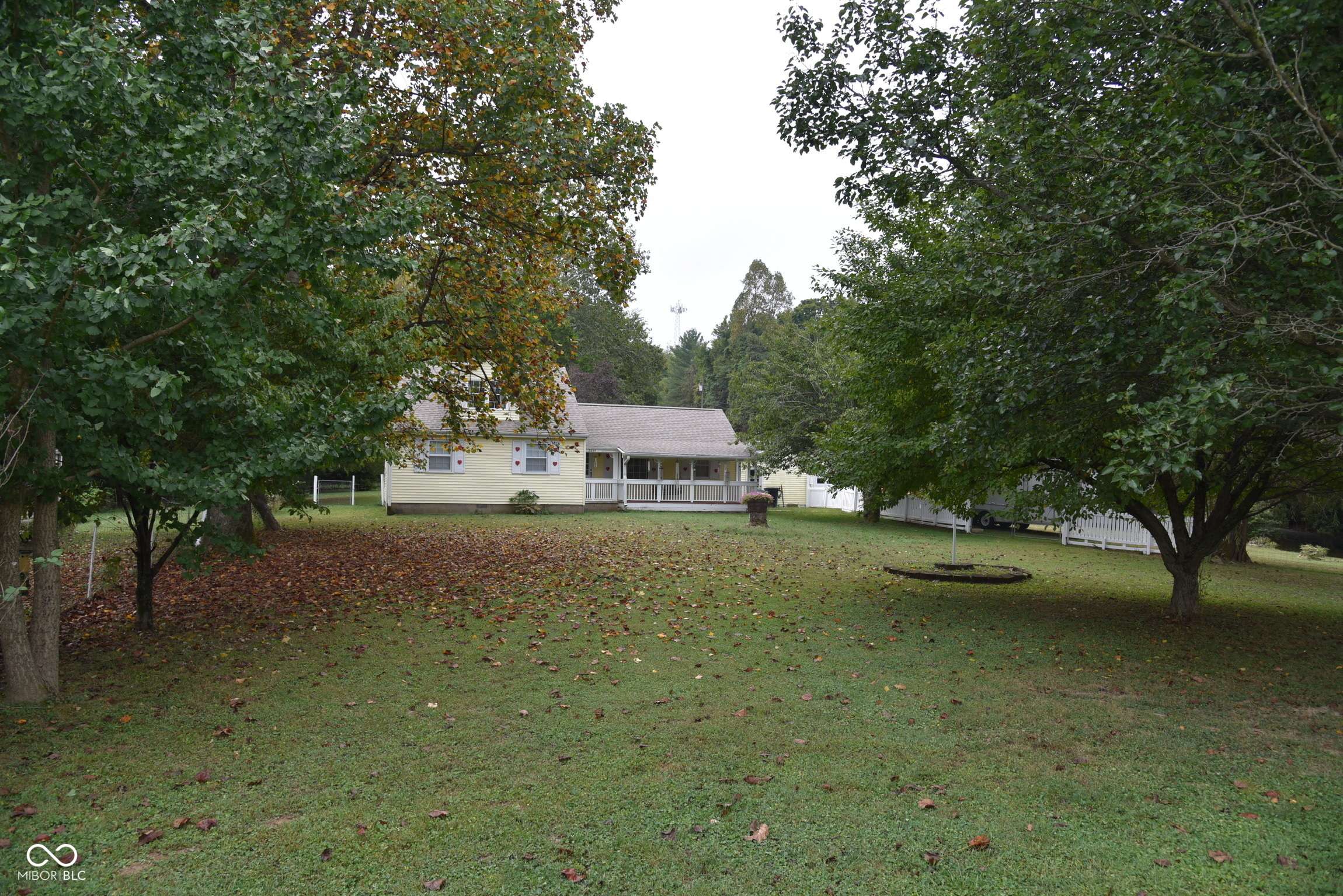2064 Leatherwood RD, Bedford, IN 47421