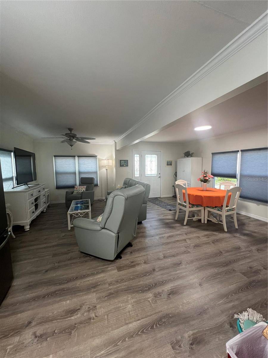 143 S PORT DR, Venice, FL 34285