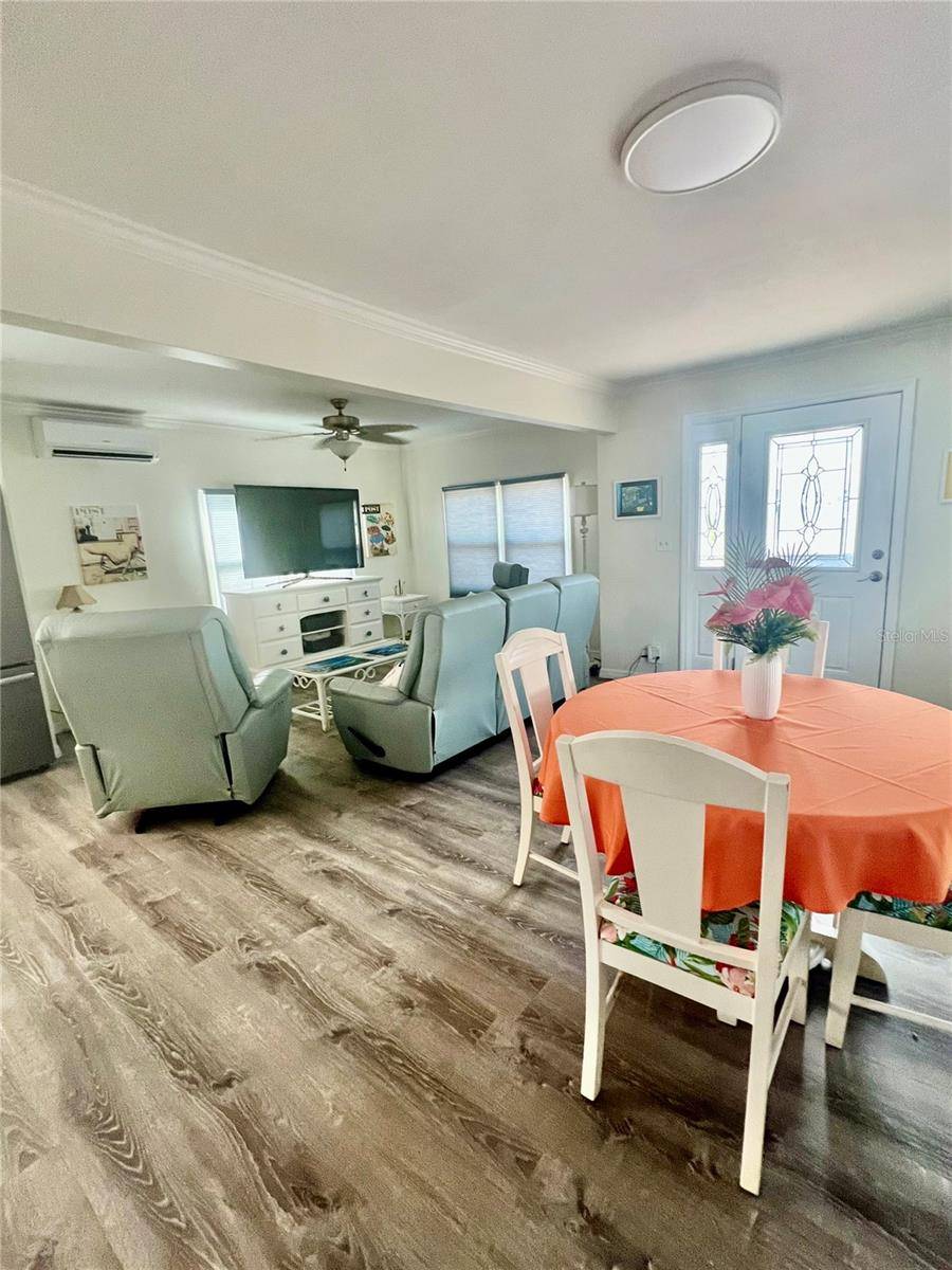 143 S PORT DR, Venice, FL 34285