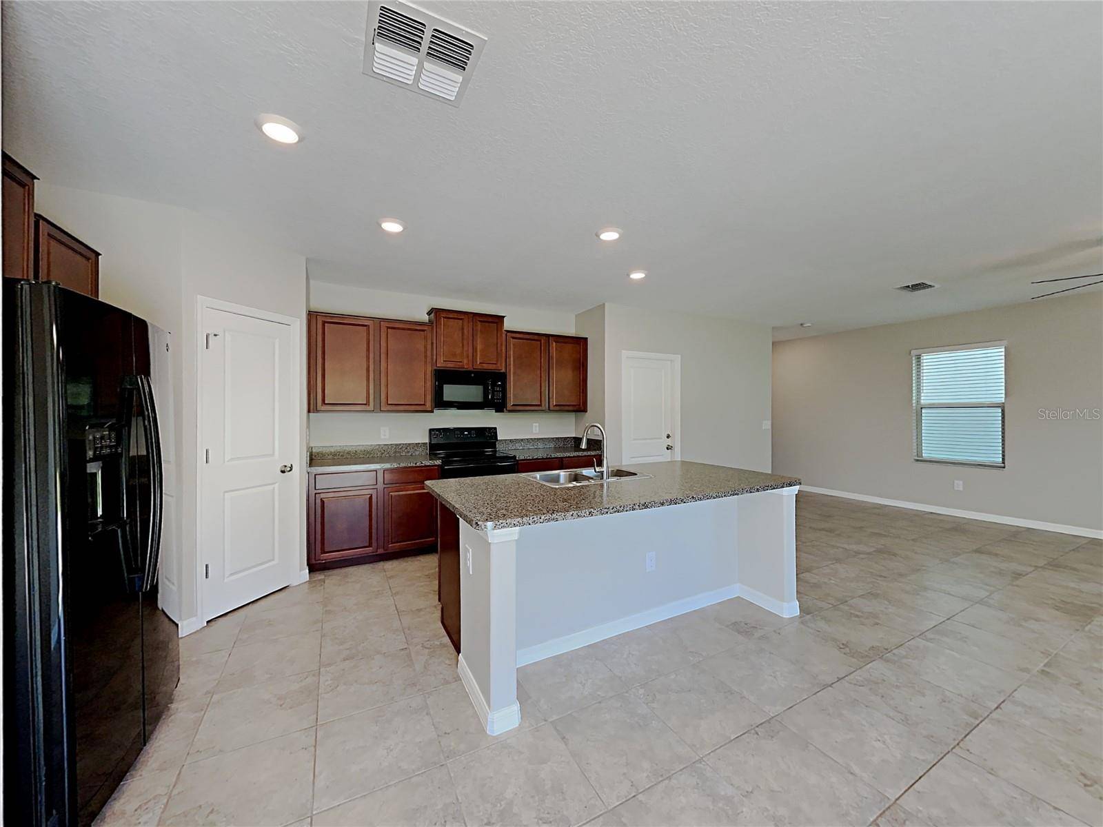 15322 BROAD BRUSH DR, Ruskin, FL 33573
