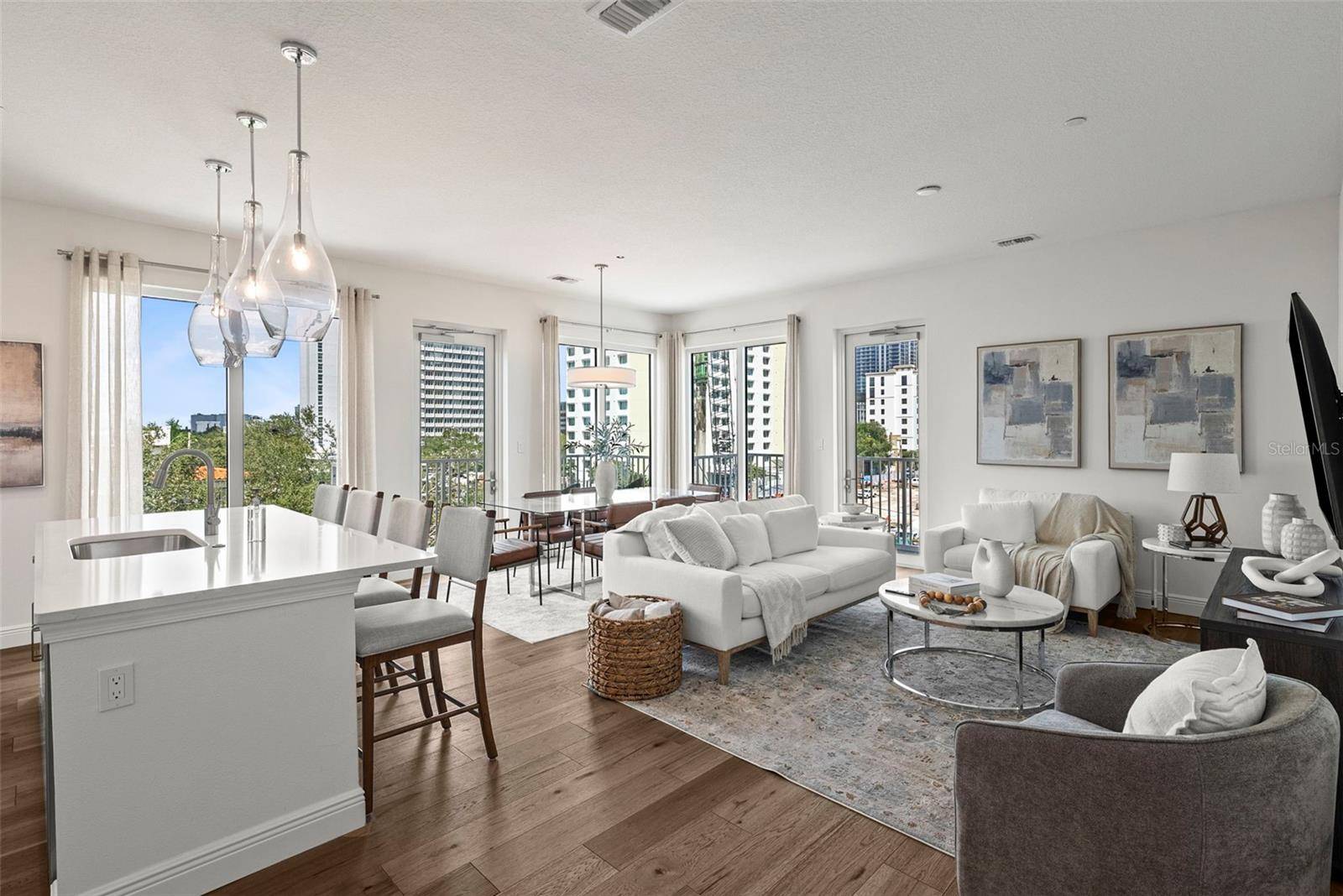 600 3RD AVE S #410, St Petersburg, FL 33701