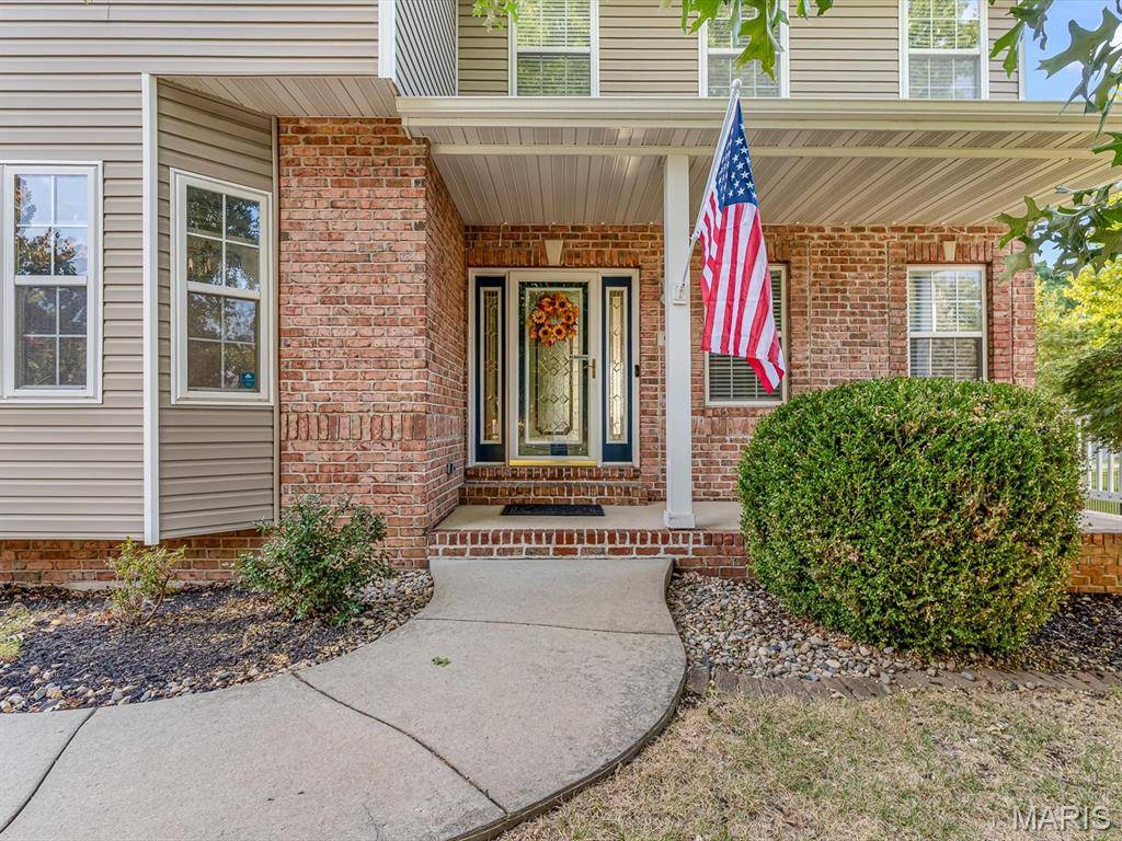 991 Prestonwood DR, Edwardsville, IL 62025
