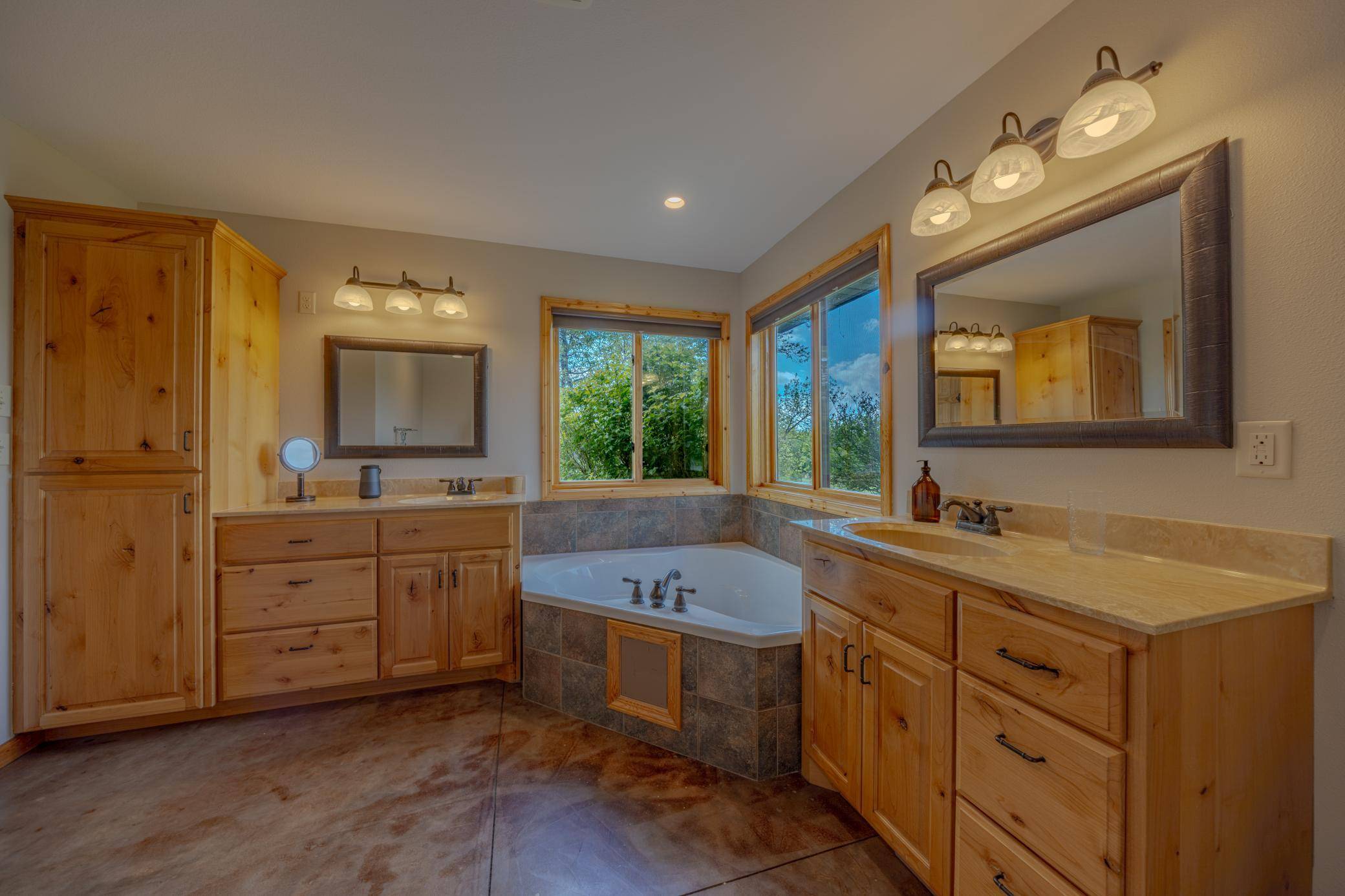 3417 N Games Lake AVE, New London, MN 56273