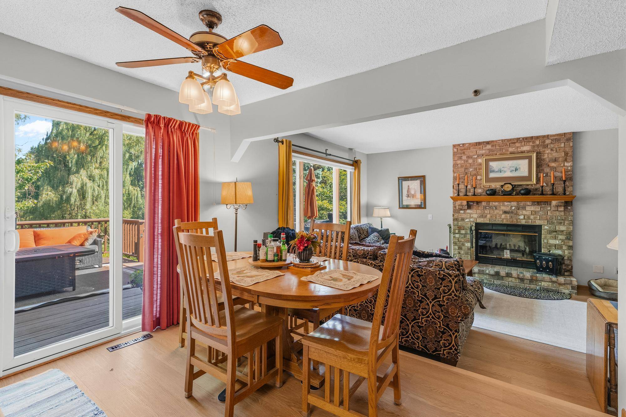 5590 Brickstone CT, Shoreview, MN 55126