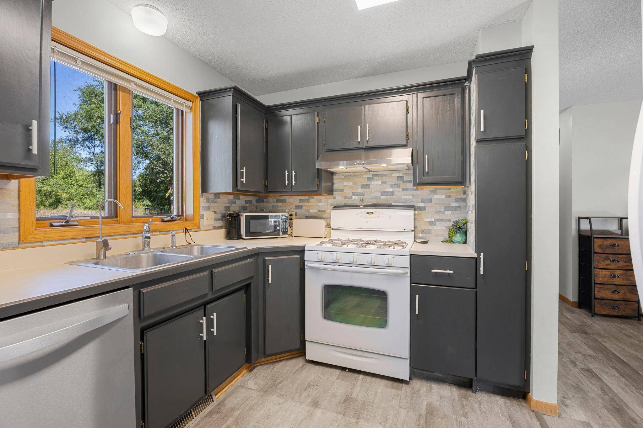 132 Stuart DR, Jordan, MN 55352