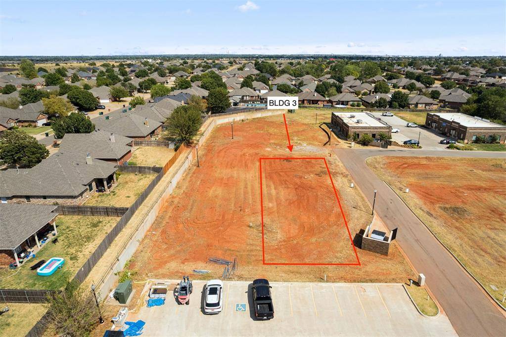 16530 N May AVE #BLDG 3, Edmond, OK 73012