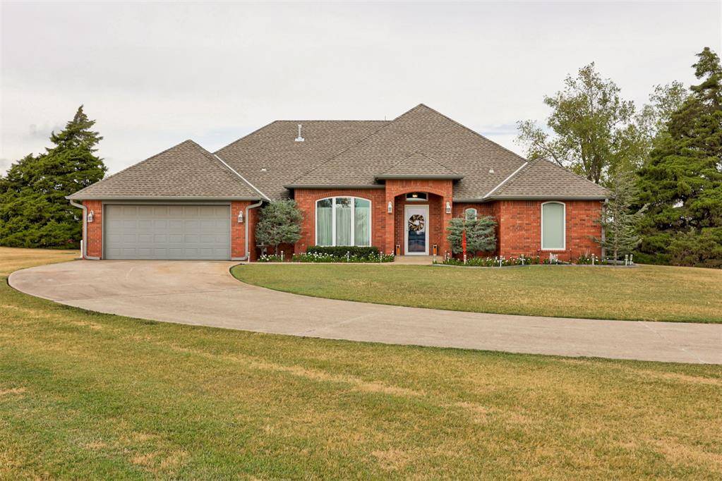 5009 Morgan Rd NE, Piedmont, OK 73078