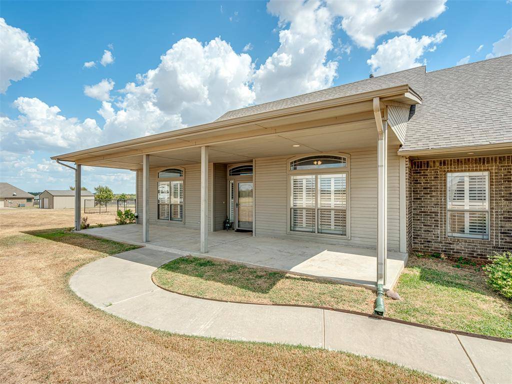 2280 County Road 1313, Blanchard, OK 73010