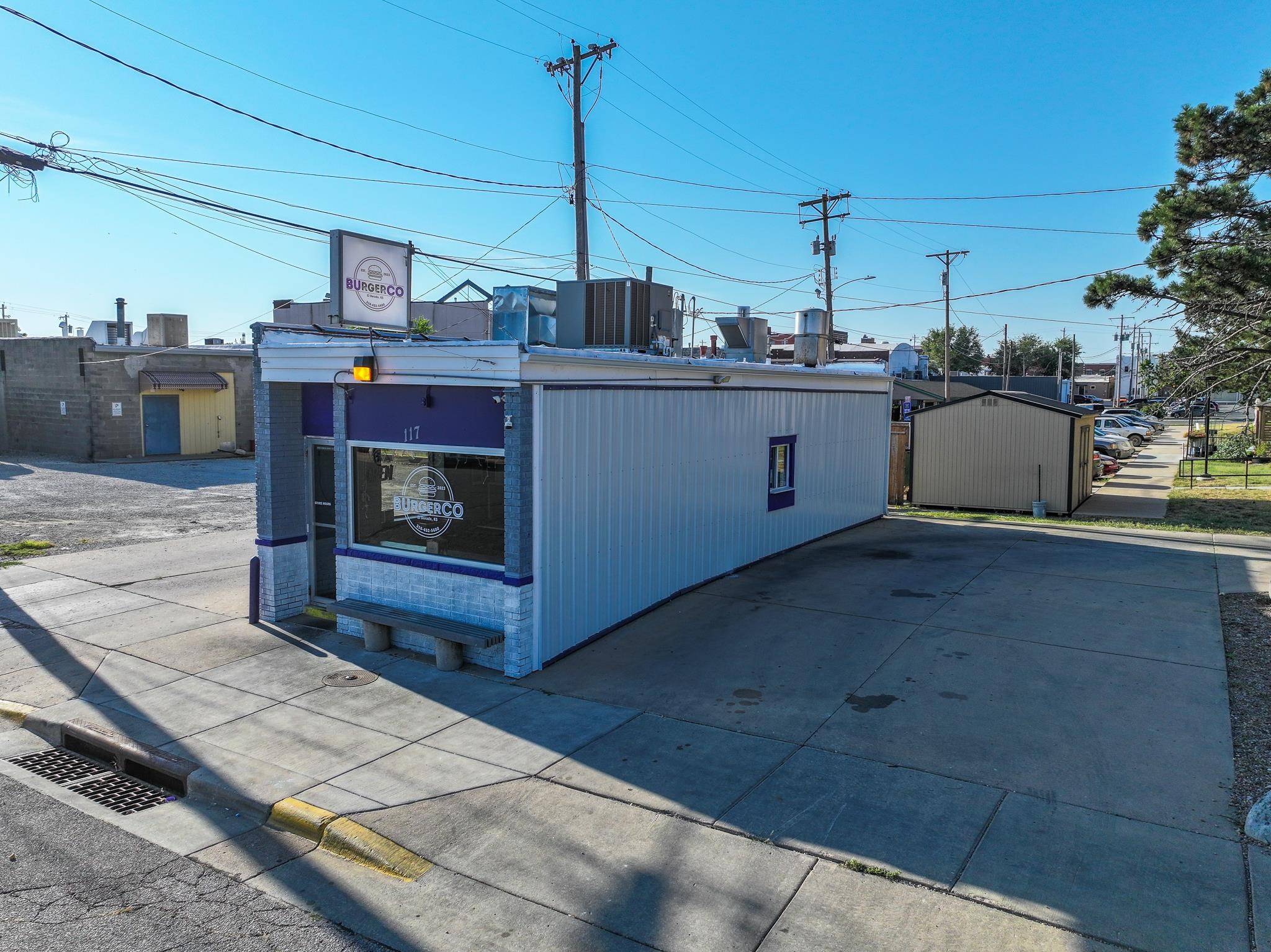 117 W 2nd Ave, El Dorado, KS 67042