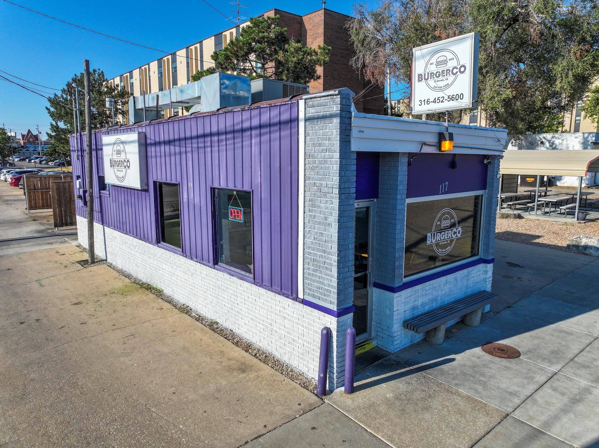117 W 2nd Ave, El Dorado, KS 67042
