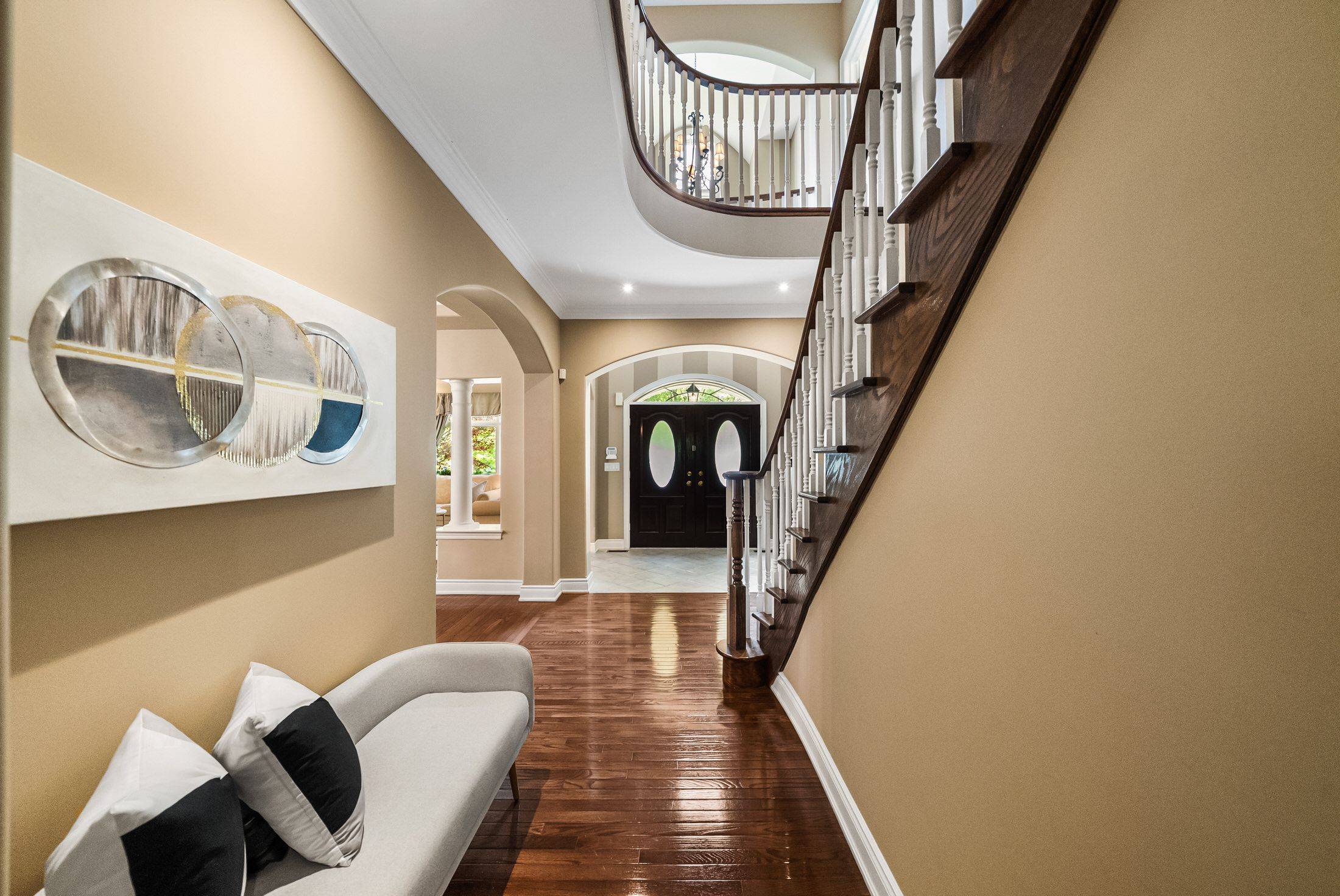 535 Canyon ST, Mississauga, ON L5H 4L4