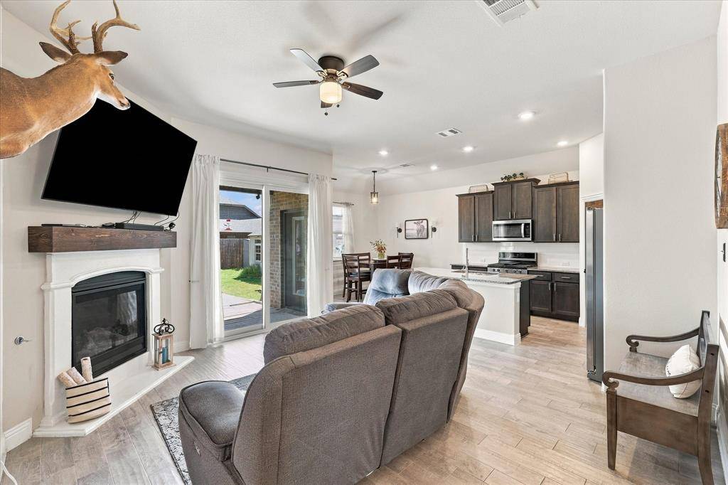 11404 Culberson Drive, Aubrey, TX 76227