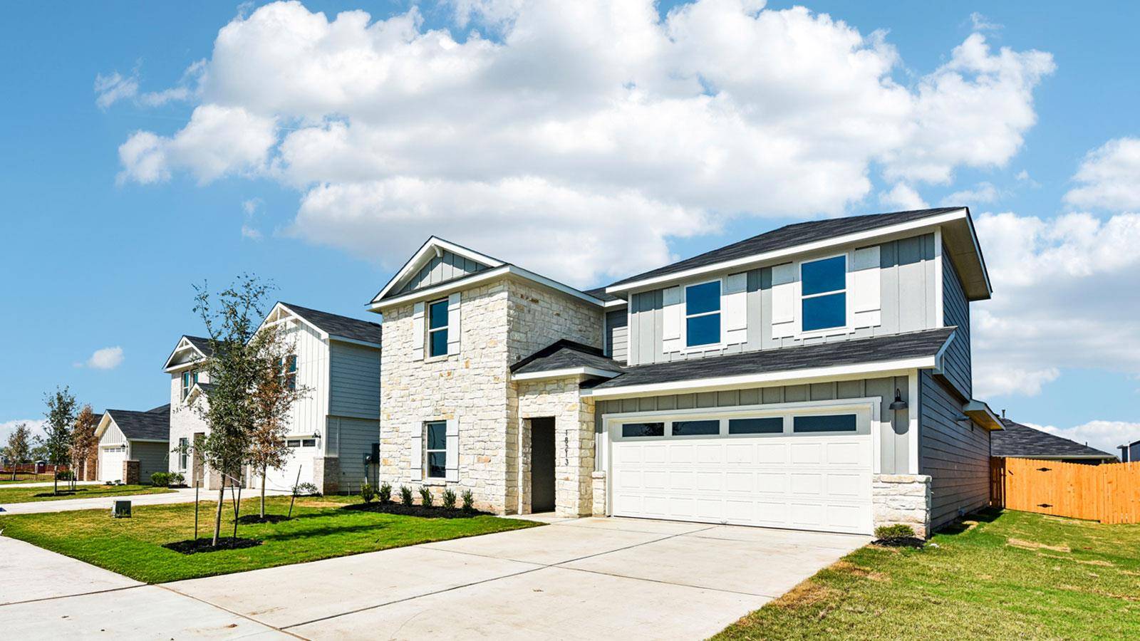 18213 Blazing Ranch LN, Manor, TX 78653