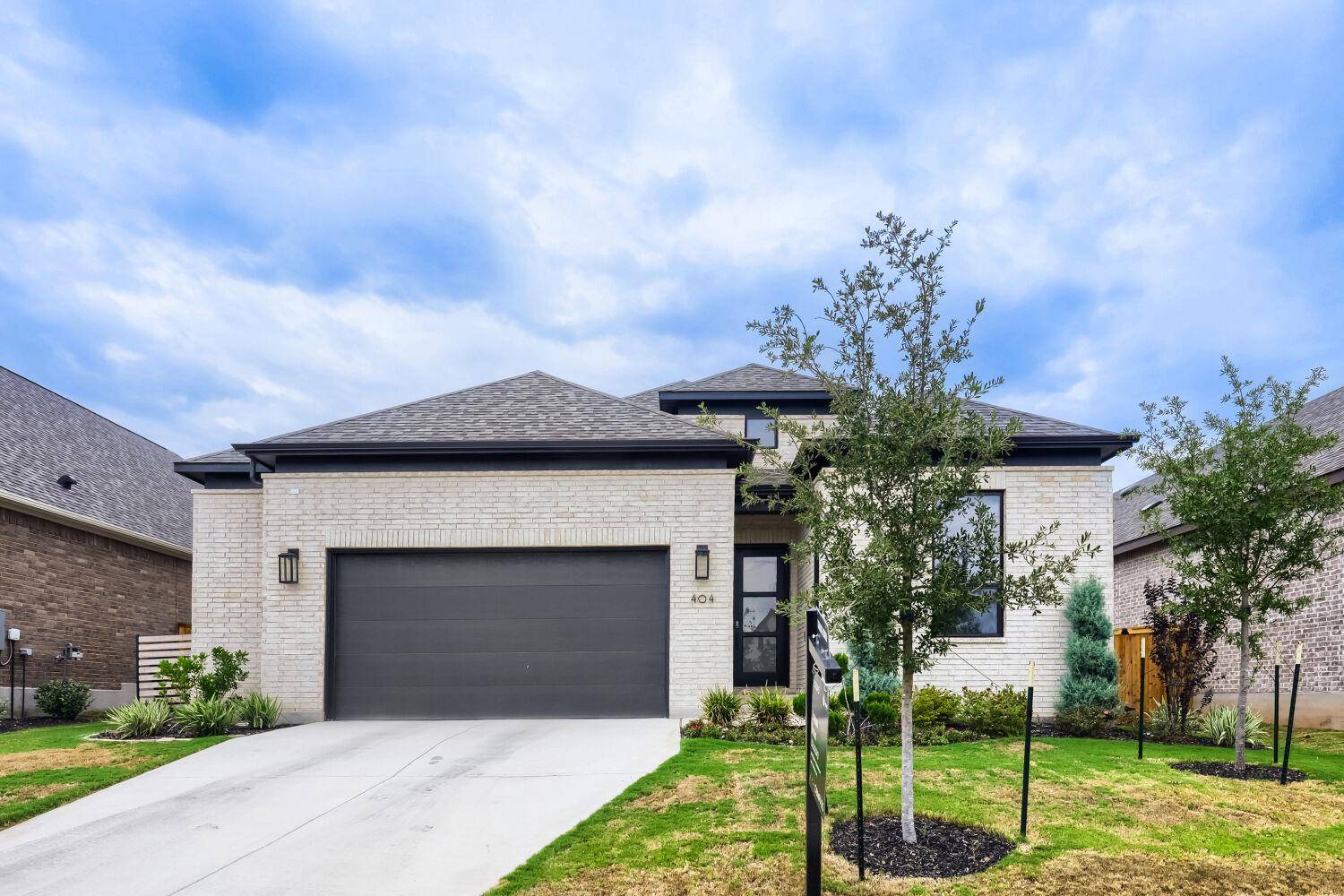 404 Jackson River LOOP, Kyle, TX 78640