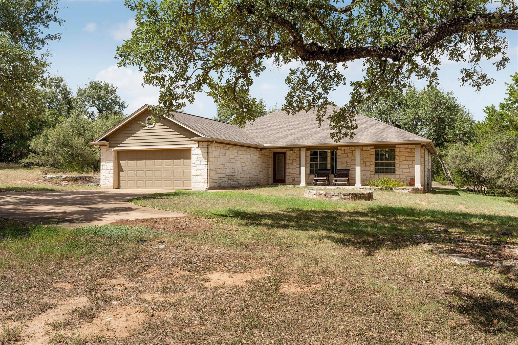 284 Honeycomb CIR, Driftwood, TX 78619