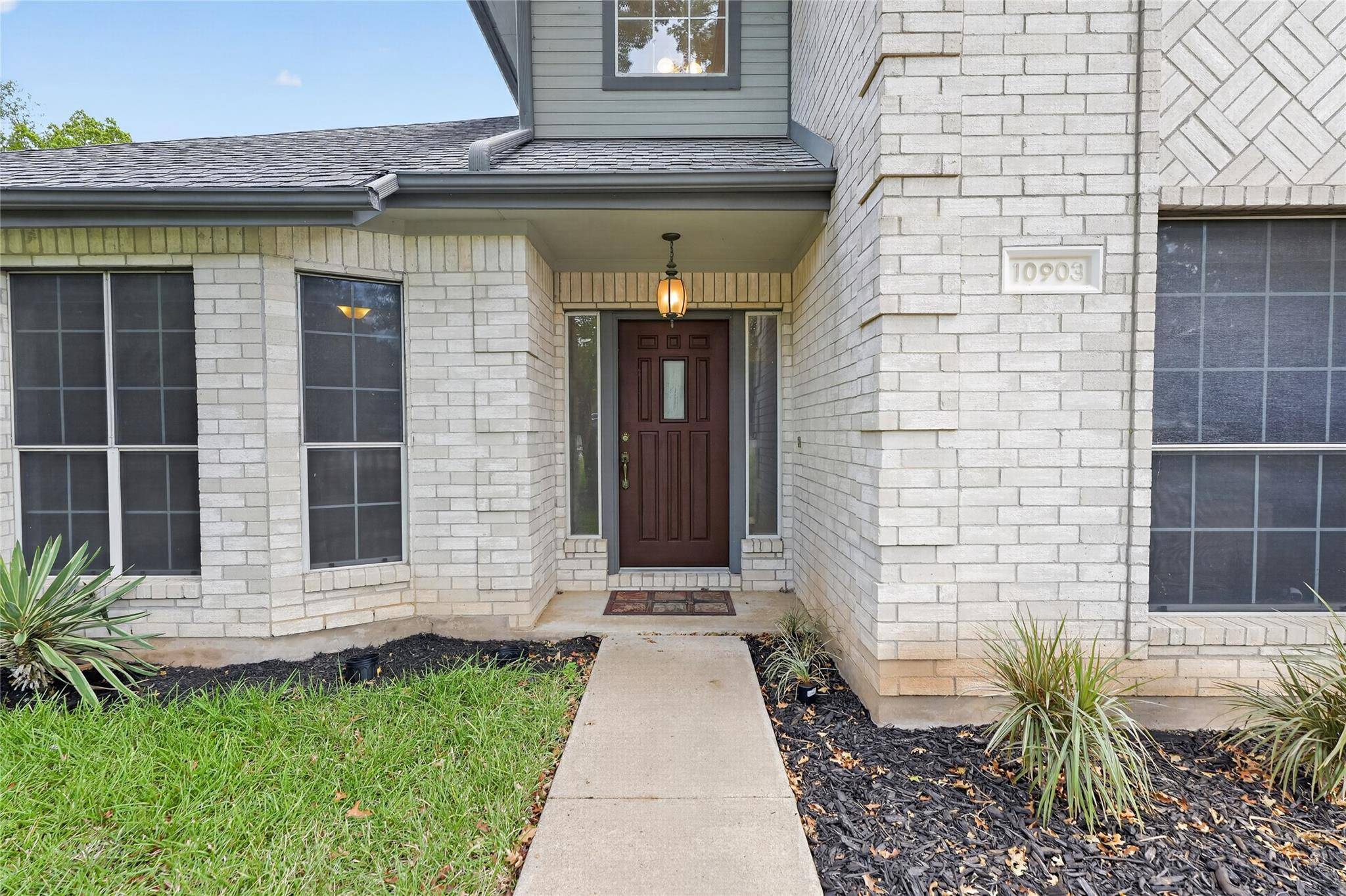10903 Galleria CV, Austin, TX 78759
