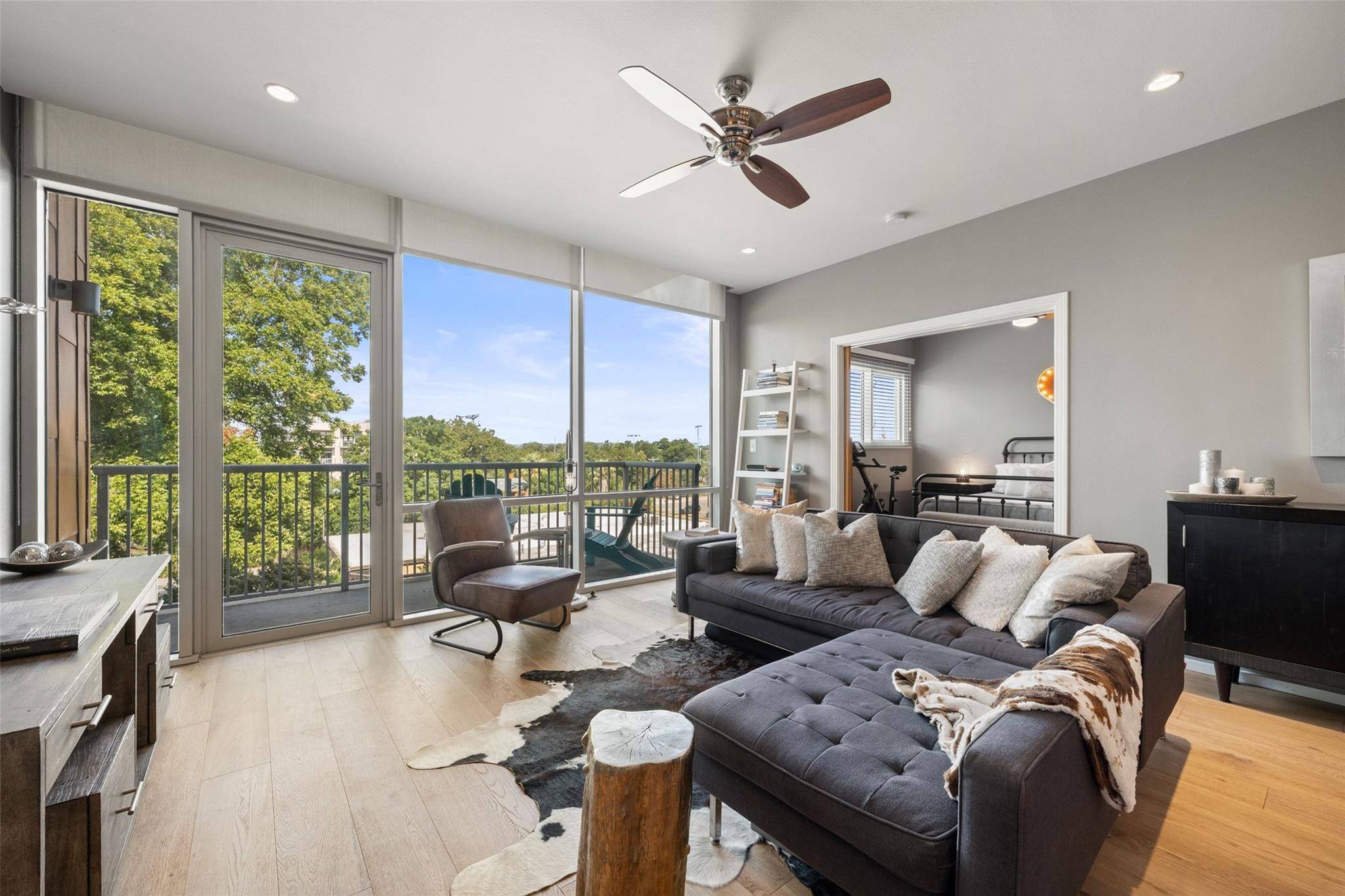 1600 Barton Springs RD #1406, Austin, TX 78704
