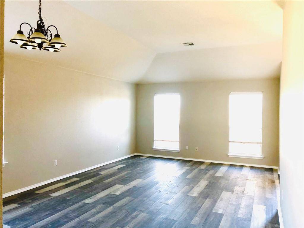 3750 Sandy Brook DR, Round Rock, TX 78665