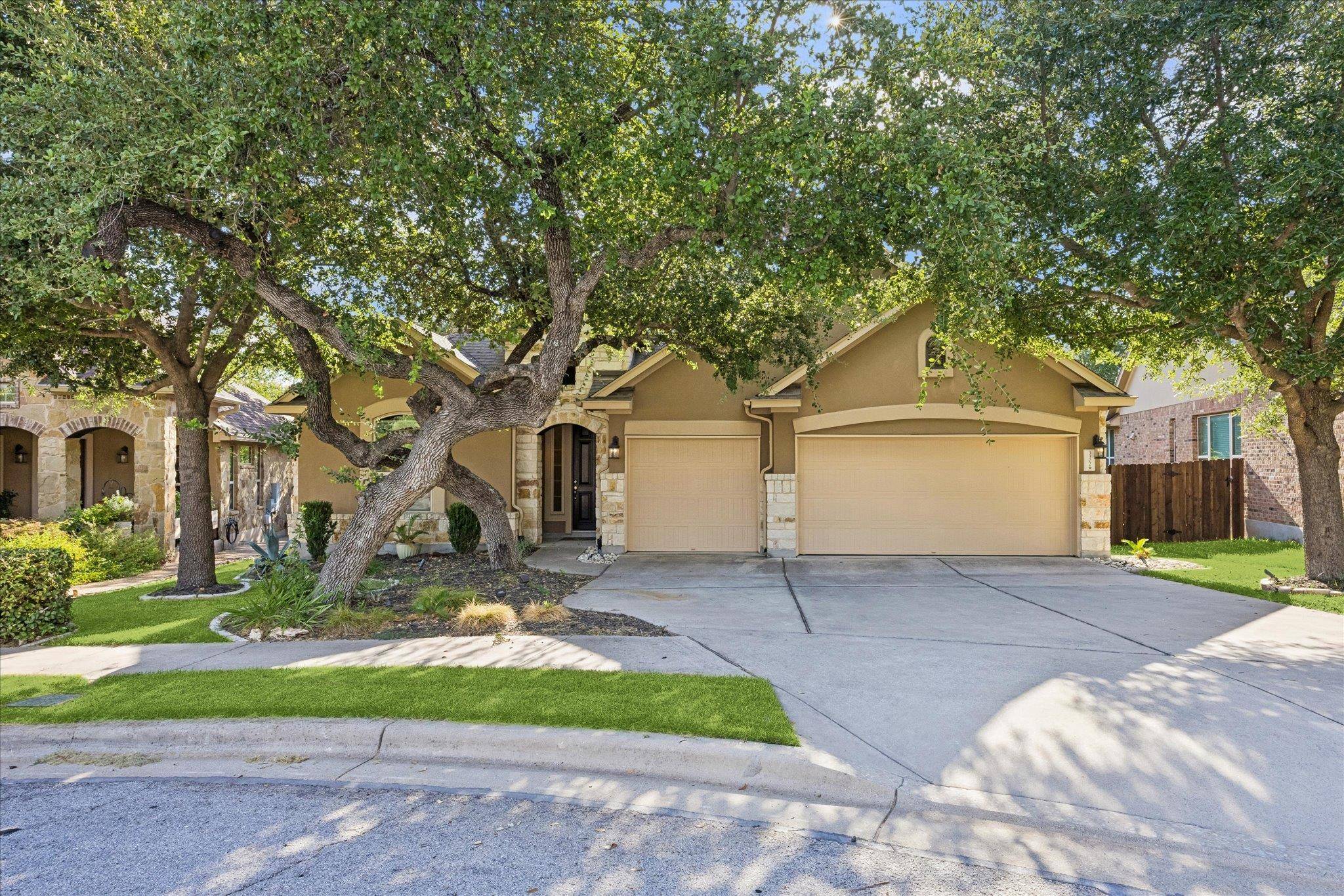 3302 Mossy Grove CT, Cedar Park, TX 78613