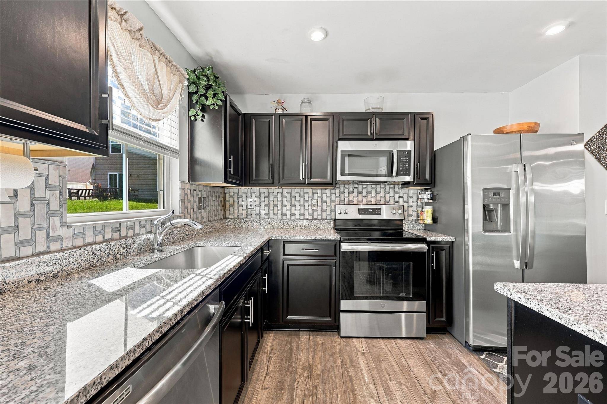 2438 Thorn Spring LN SE, Concord, NC 28025