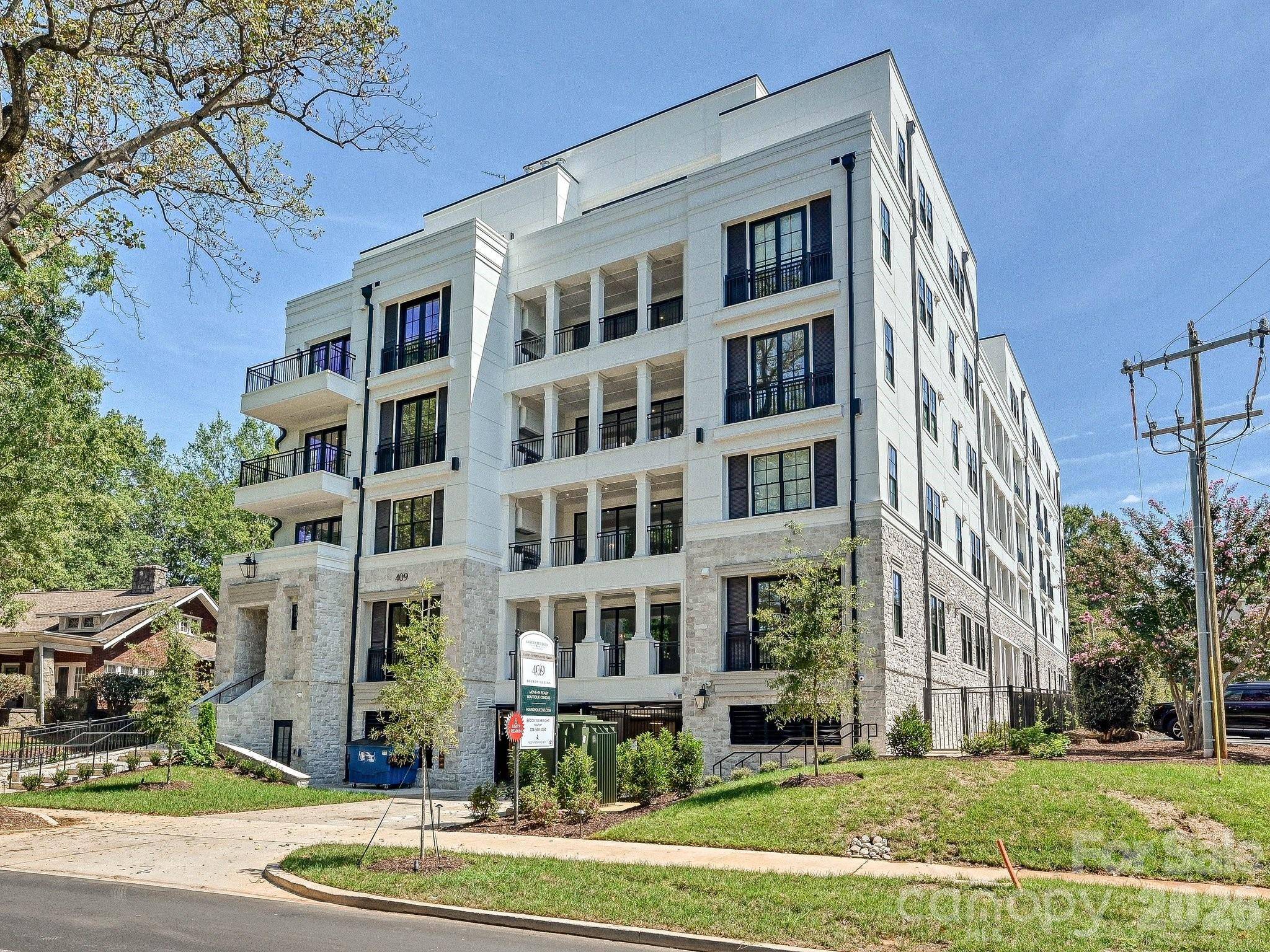 409 Queens RD #303, Charlotte, NC 28207