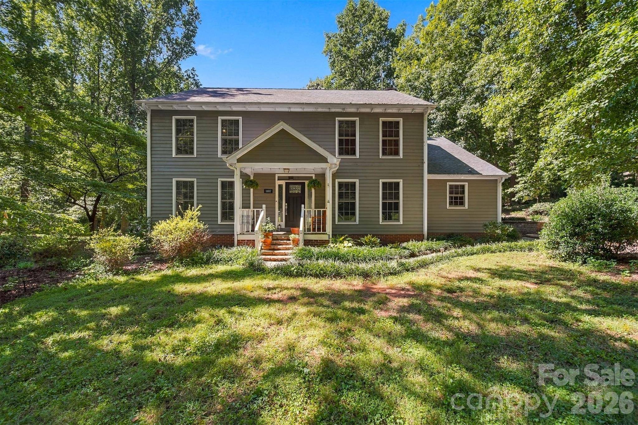 1602 Fairway DR, Newton, NC 28658