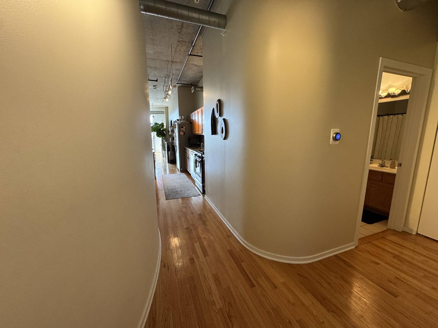 1000 W Adams ST #810, Chicago, IL 60607