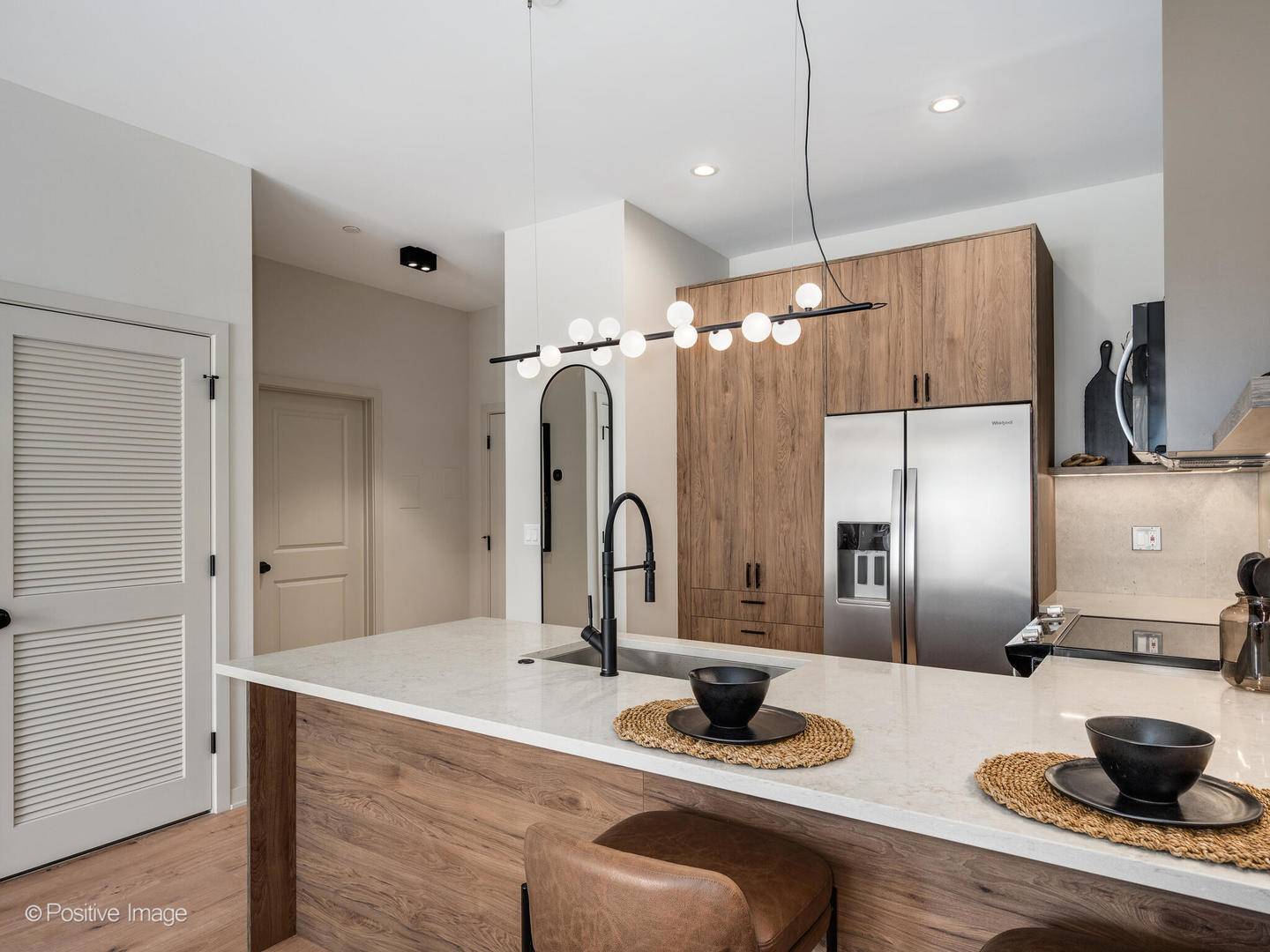 1235 N ASHLAND AVE #502, Chicago, IL 60622