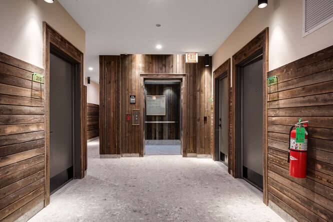 1257 N ASHLAND AVE #402, Chicago, IL 60622