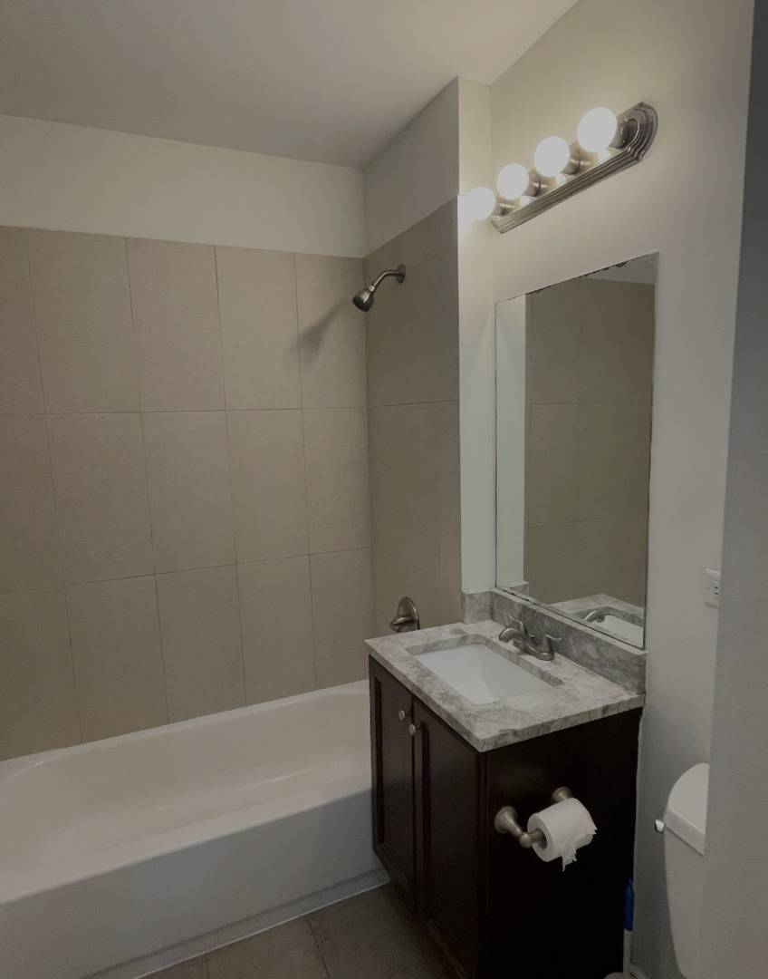 3508 N Lawndale AVE #1, Chicago, IL 60618