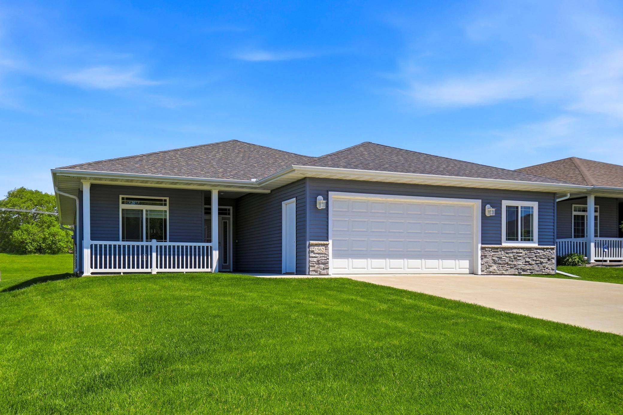 1562 Eagle Ridge ST NE, Owatonna, MN 55060