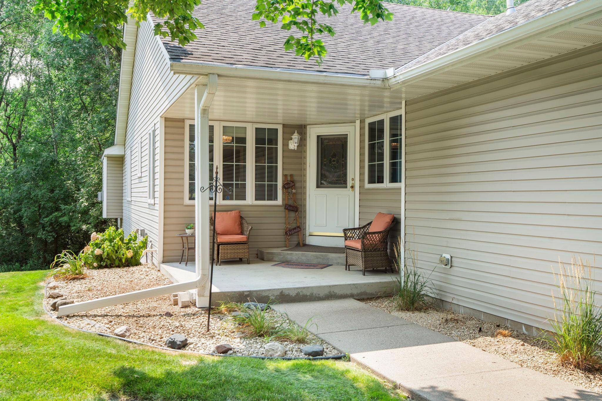 8501 124th LN N, Champlin, MN 55316