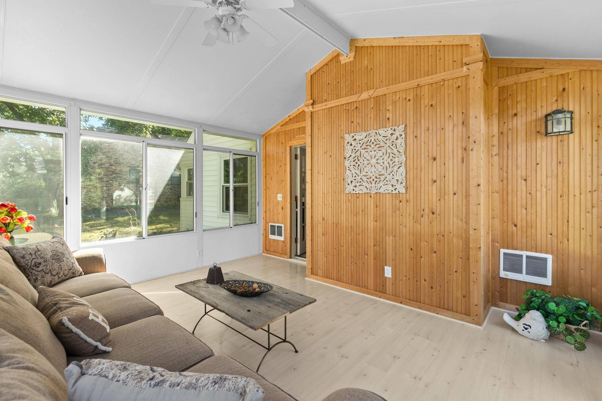 1201 W 73rd ST, Richfield, MN 55423