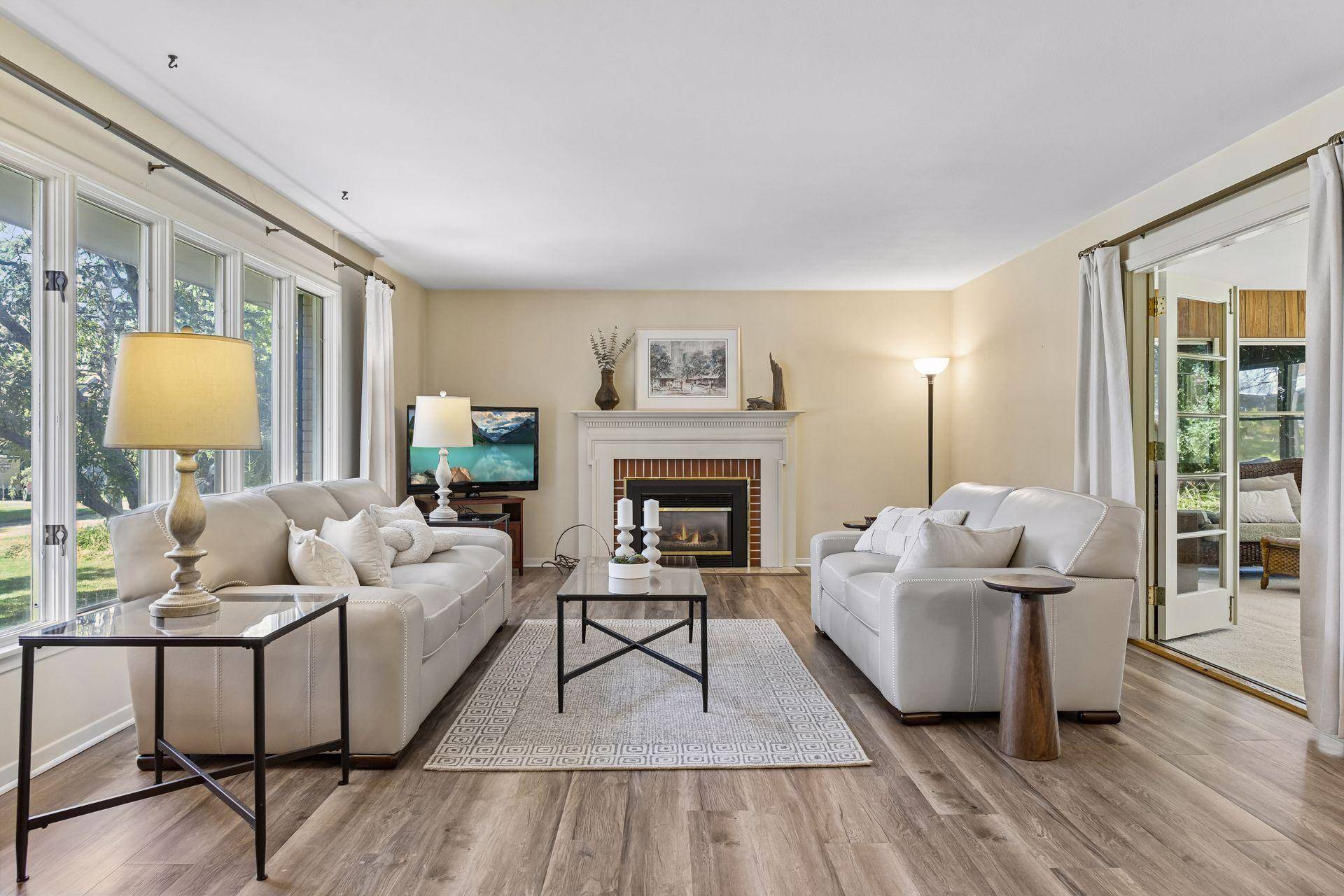4730 Fairhills RD E, Minnetonka, MN 55345