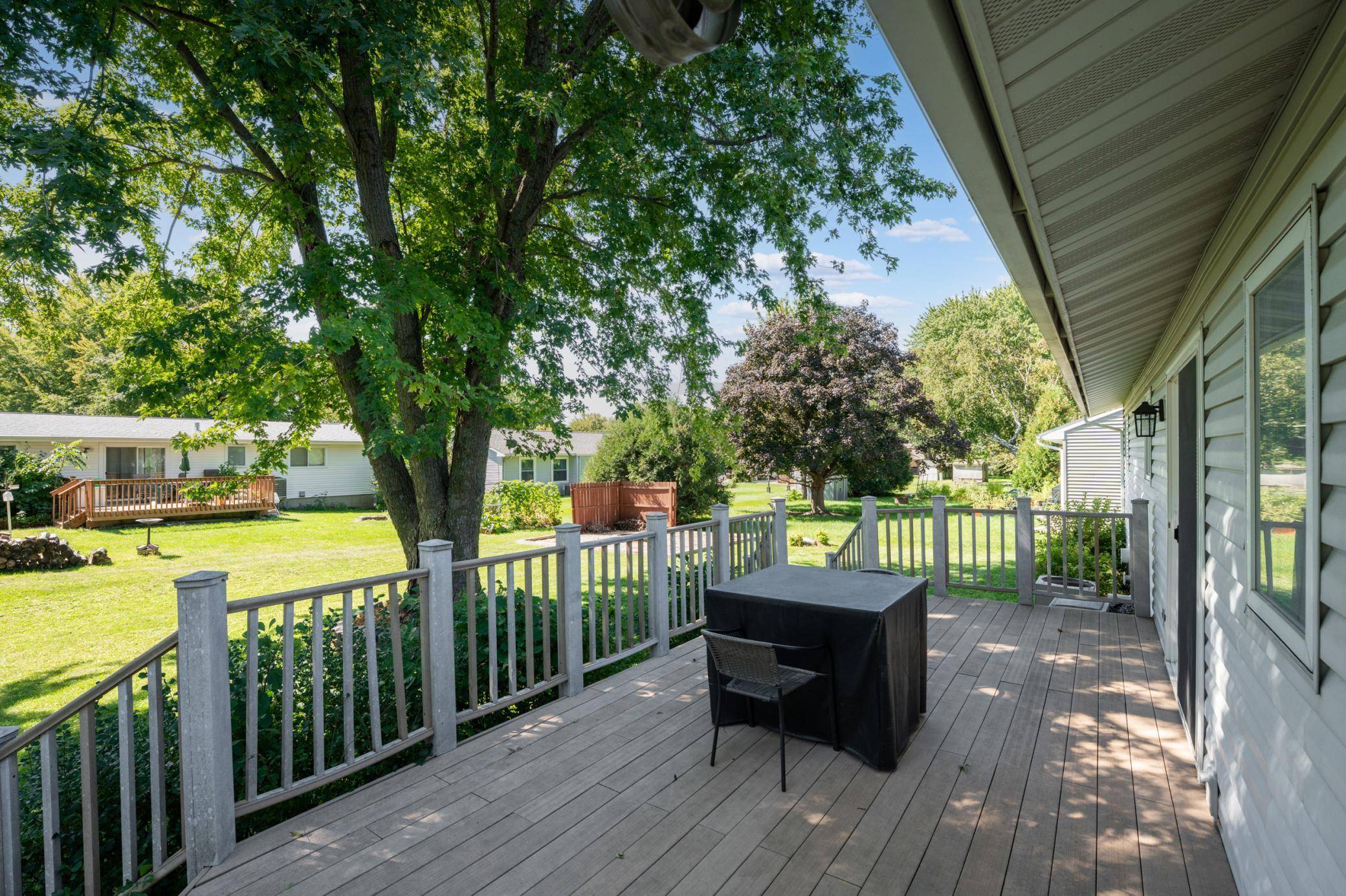 507 5th ST NE, Hayfield, MN 55940