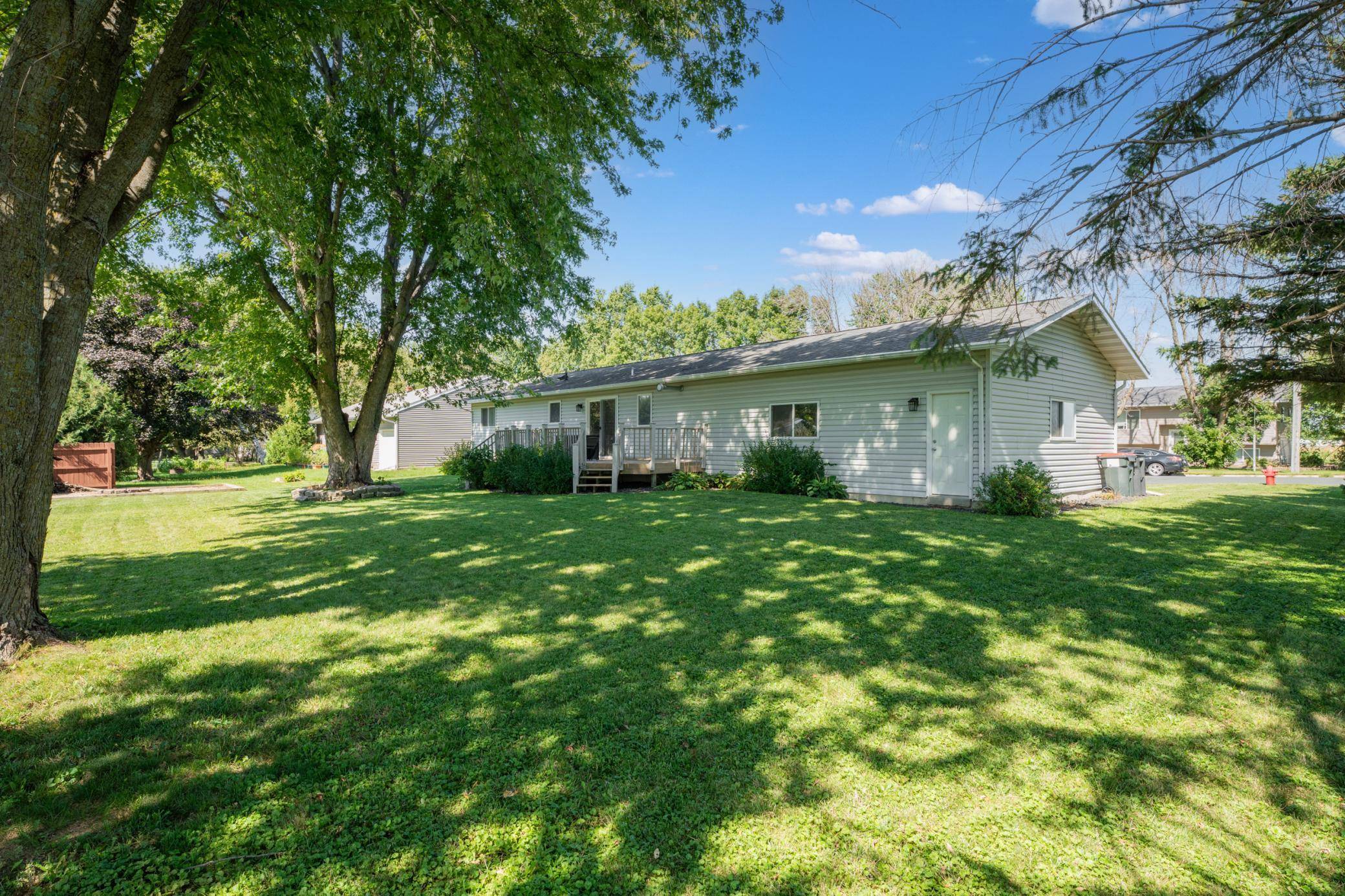 507 5th ST NE, Hayfield, MN 55940